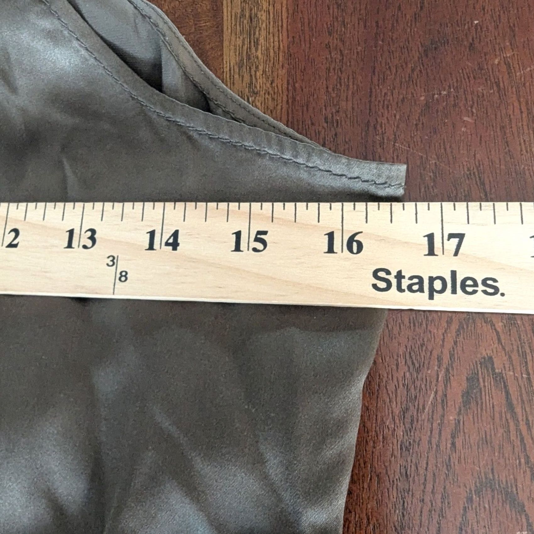 Banana Republic Banana Republic Dress Sleeveless Mini Olive Green 100% Silk Size 2 V-Neck Pockets Pleated Size XS / US 0-2 / IT 36-38 - 5 Thumbnail
