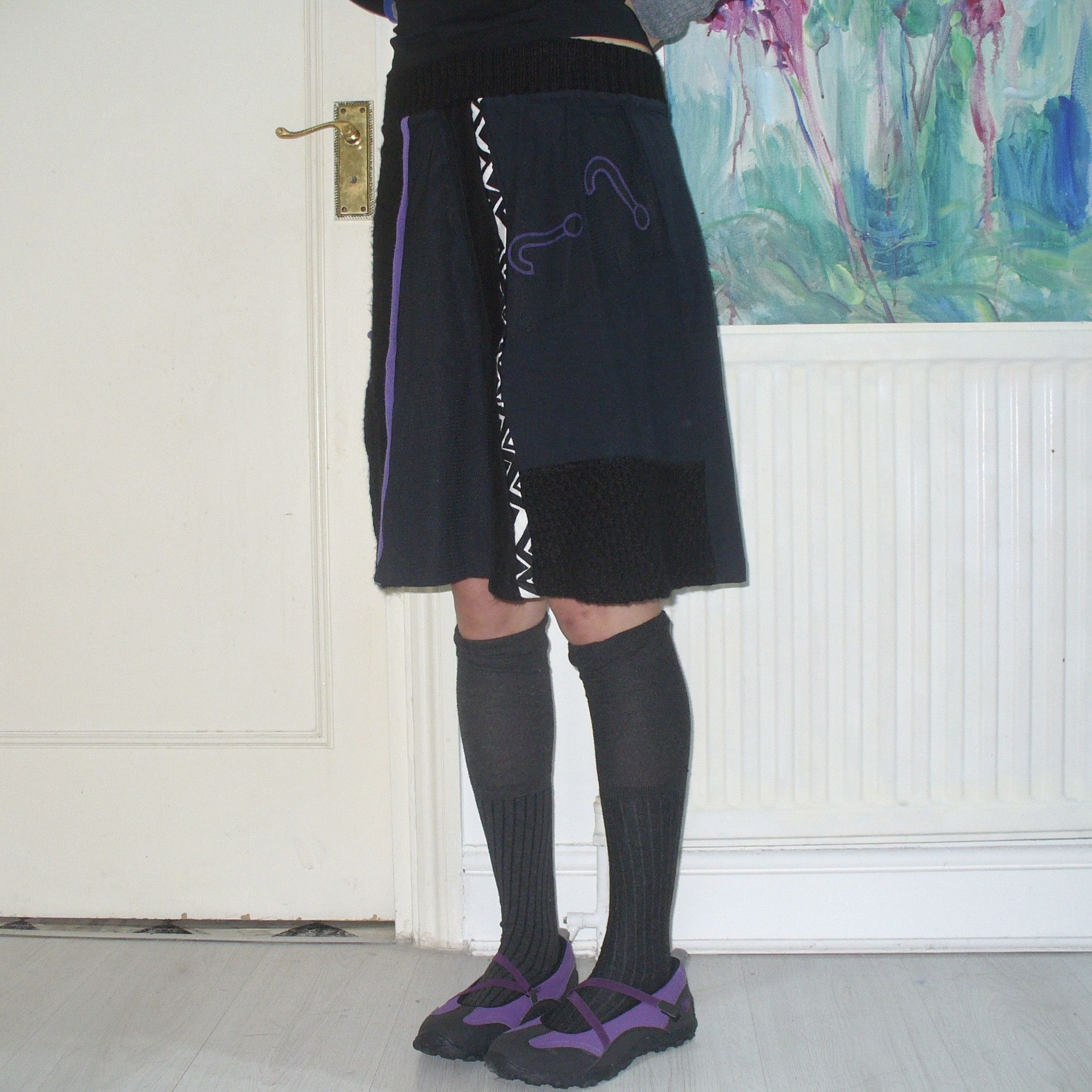 Other playful skirt with question mark and asymmetrical design Size 27" / US 4 / IT 40 - 2 Thumbnail