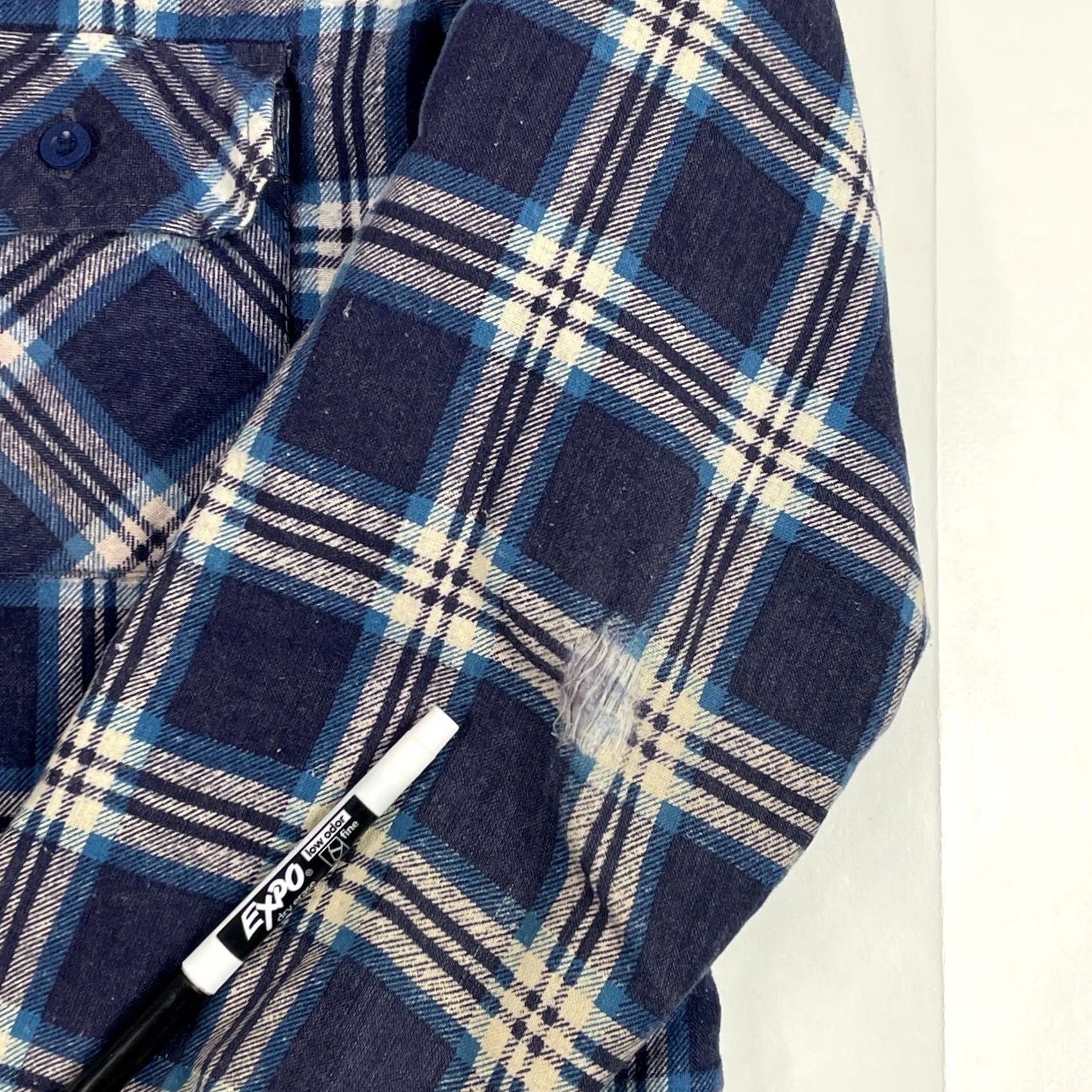 Vintage Youngbloods Vintage Plaid Shirt Mens Large Blue Cotton Quilted Lining Camp Workwear Casual Shirt Size US L / EU 52-54 / 3 - 4 Thumbnail