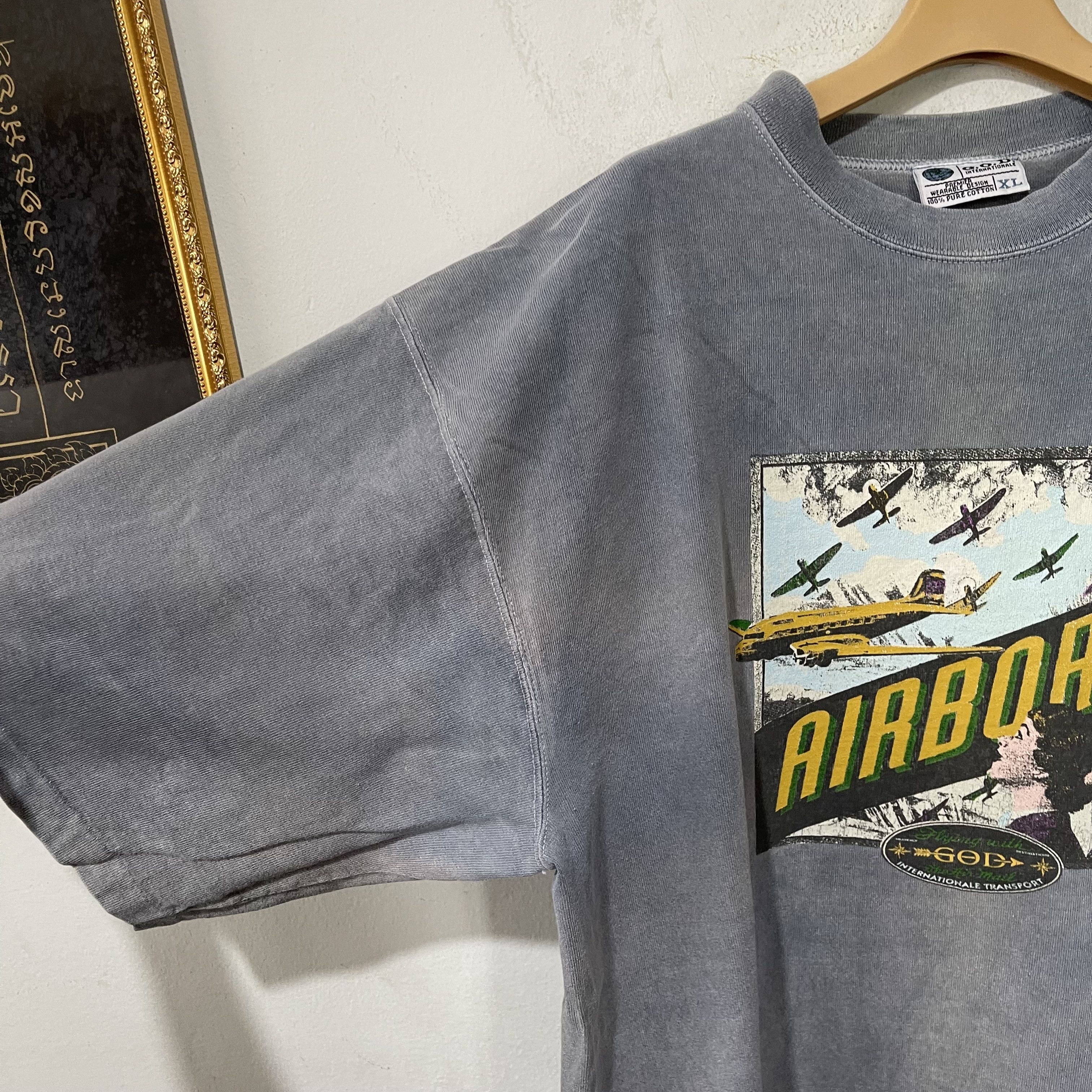 Vintage Vintage 90s Airborn Airplane T-Shirt Size US XL / EU 56 / 4 - 6 Thumbnail