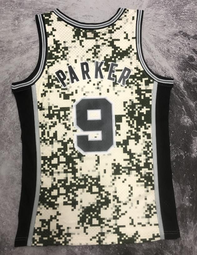 NBA Tony Parker Jersey 9 San Antonio Spurs Jersey Size US M / EU 48-50 / 2 - 1 Thumbnail