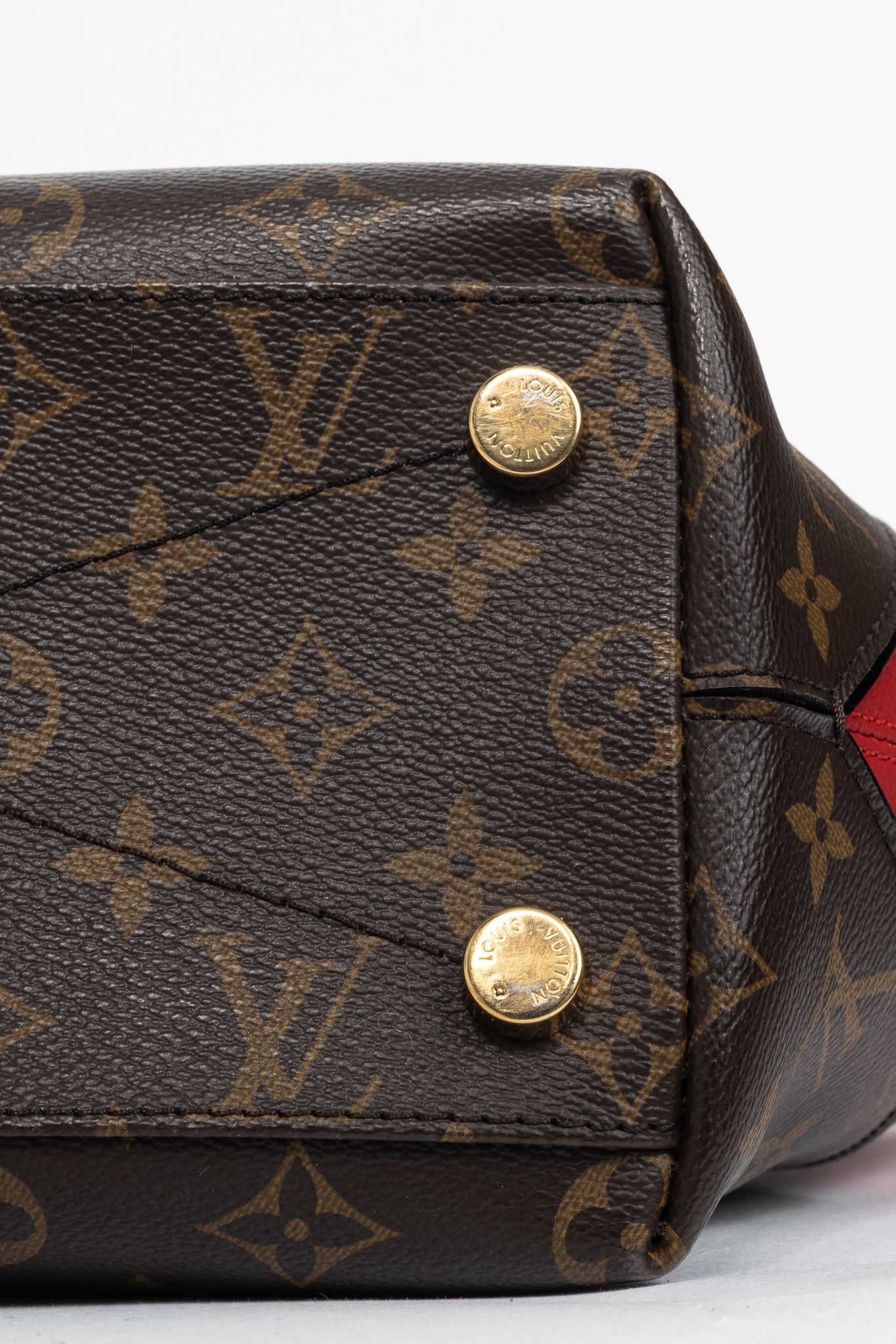 Louis Vuitton Louis Vuitton Majestueux PM Red Monogram Exotique Tote Size ONE SIZE - 6 Thumbnail