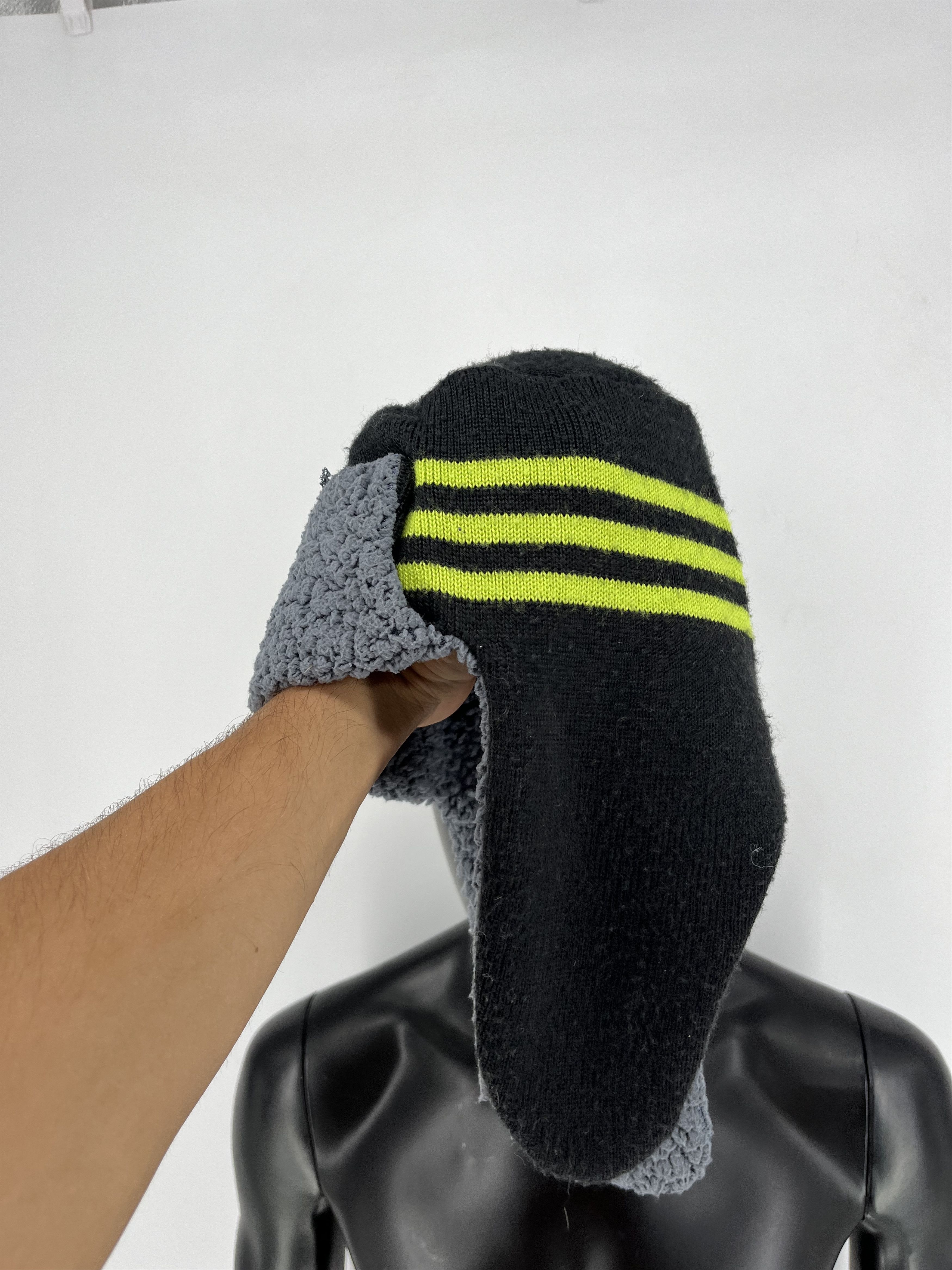 Adidas Vintage Fleece Adidas Beanie / Ushanka / Snow Cap Sherpa Size ONE SIZE - 5 Thumbnail