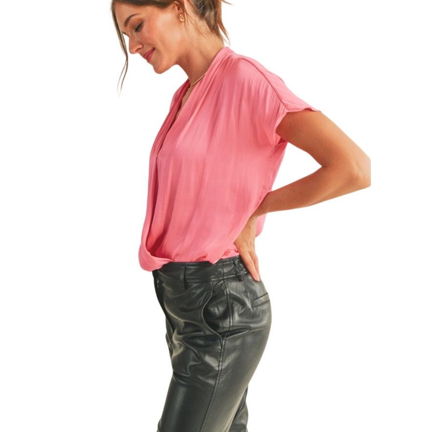 Other Pink Front V-Neck Short Sleeve Bubble Top Satin Bodysuit Size S / US 4 / IT 40 - 2 Thumbnail