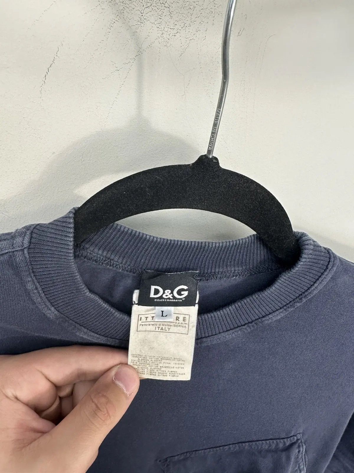 Dolce & Gabbana × Vintage Vintage Dolce & Gabbana Women's Avant Garde Navy Luxury Tee Size L / US 10 / IT 46 - 3 Thumbnail