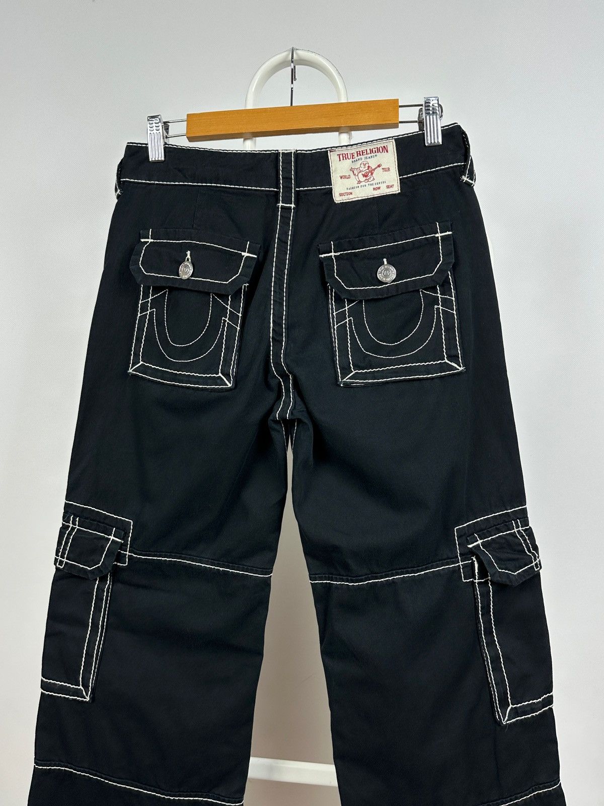 Japanese Brand True Religion Low Rise Baggy Cargo Pants Size US 28 / EU 44 - 13 Thumbnail