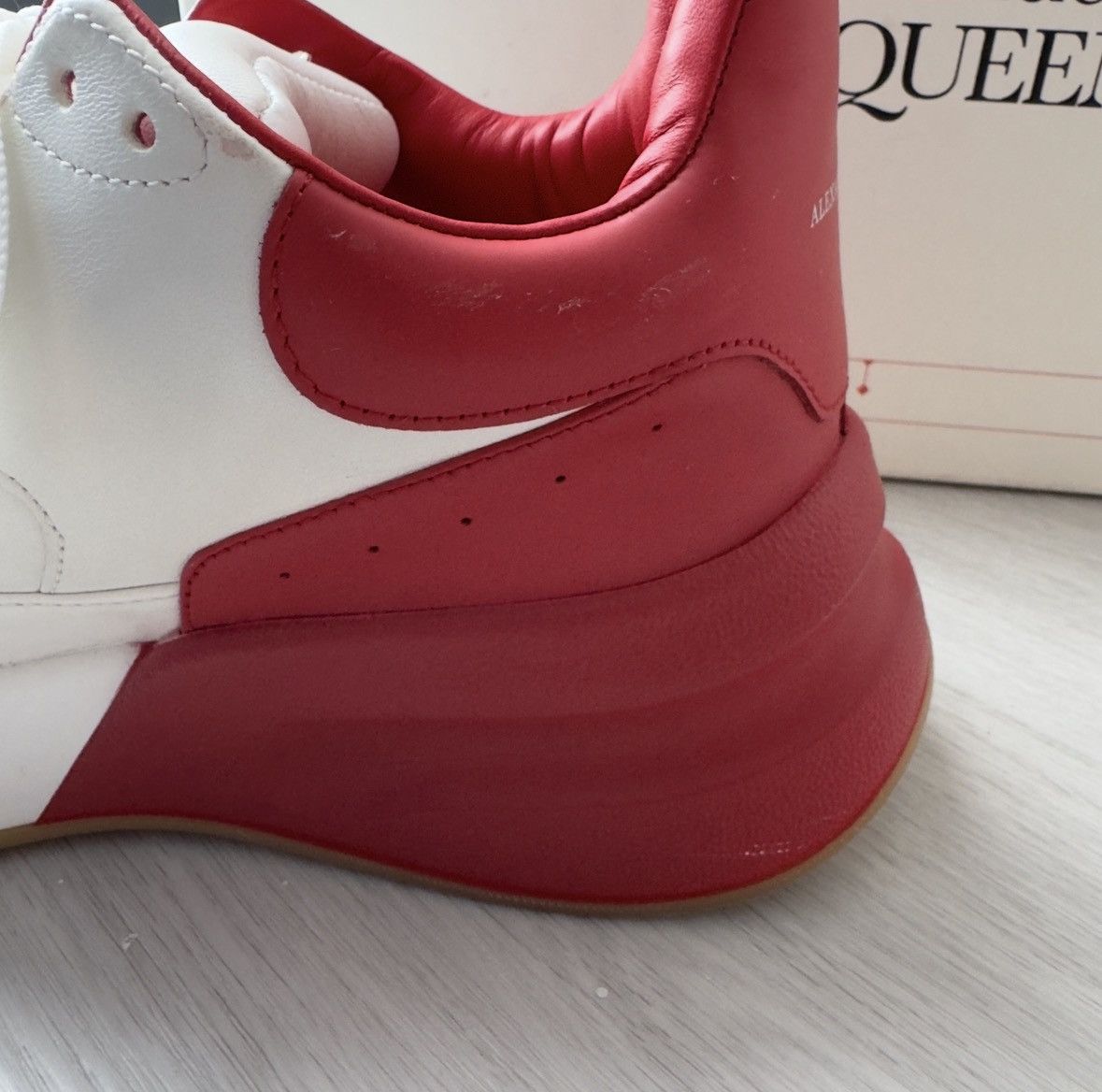 Alexander McQueen Alexander McQueen: Larry Oversized Men's Sneakers Size US 6 / EU 39 - 6 Thumbnail