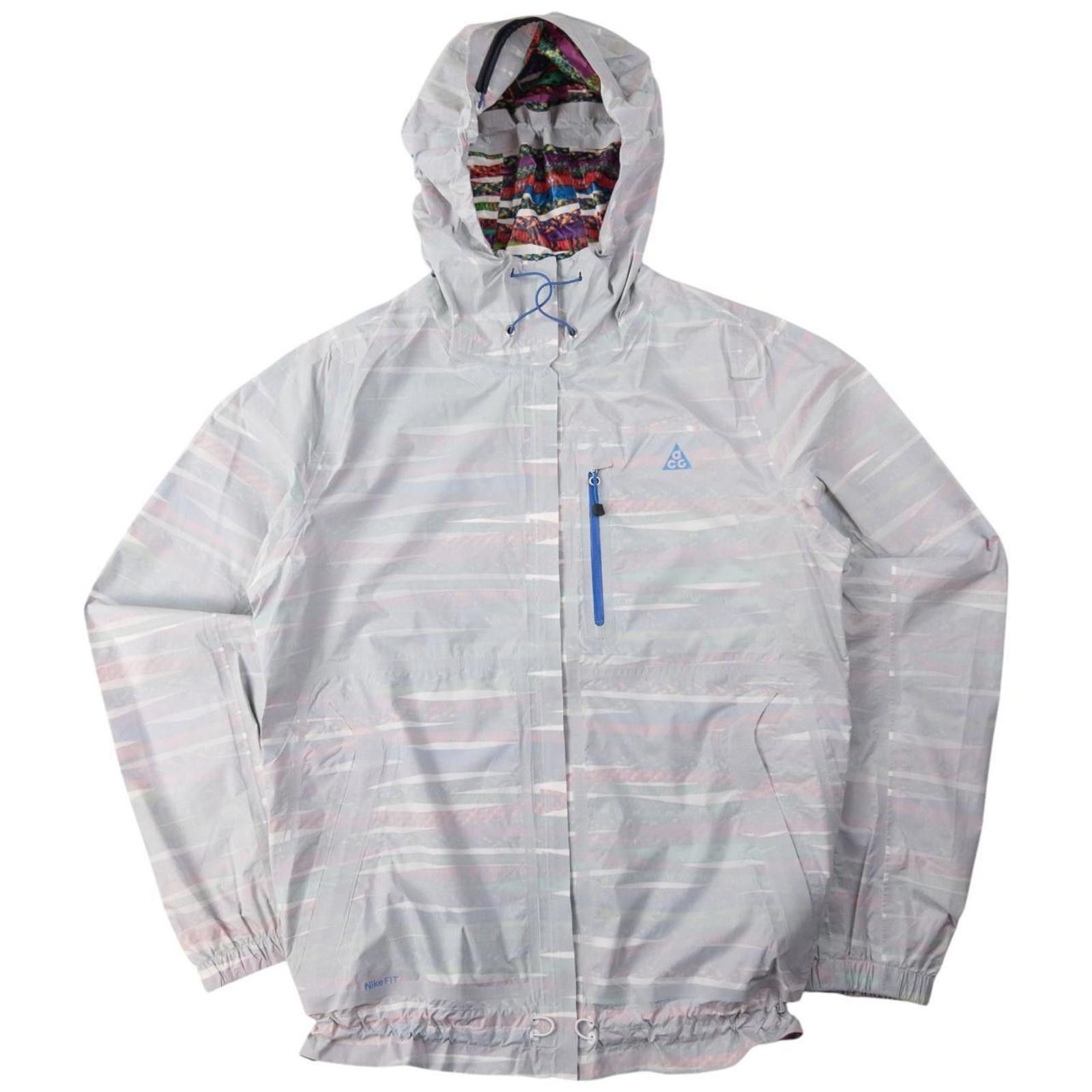Nike Vintage Nike ACG Stormfit Zip Up Jacket Womens Size M Size M / US 6-8 / IT 42-44 - 1 Thumbnail