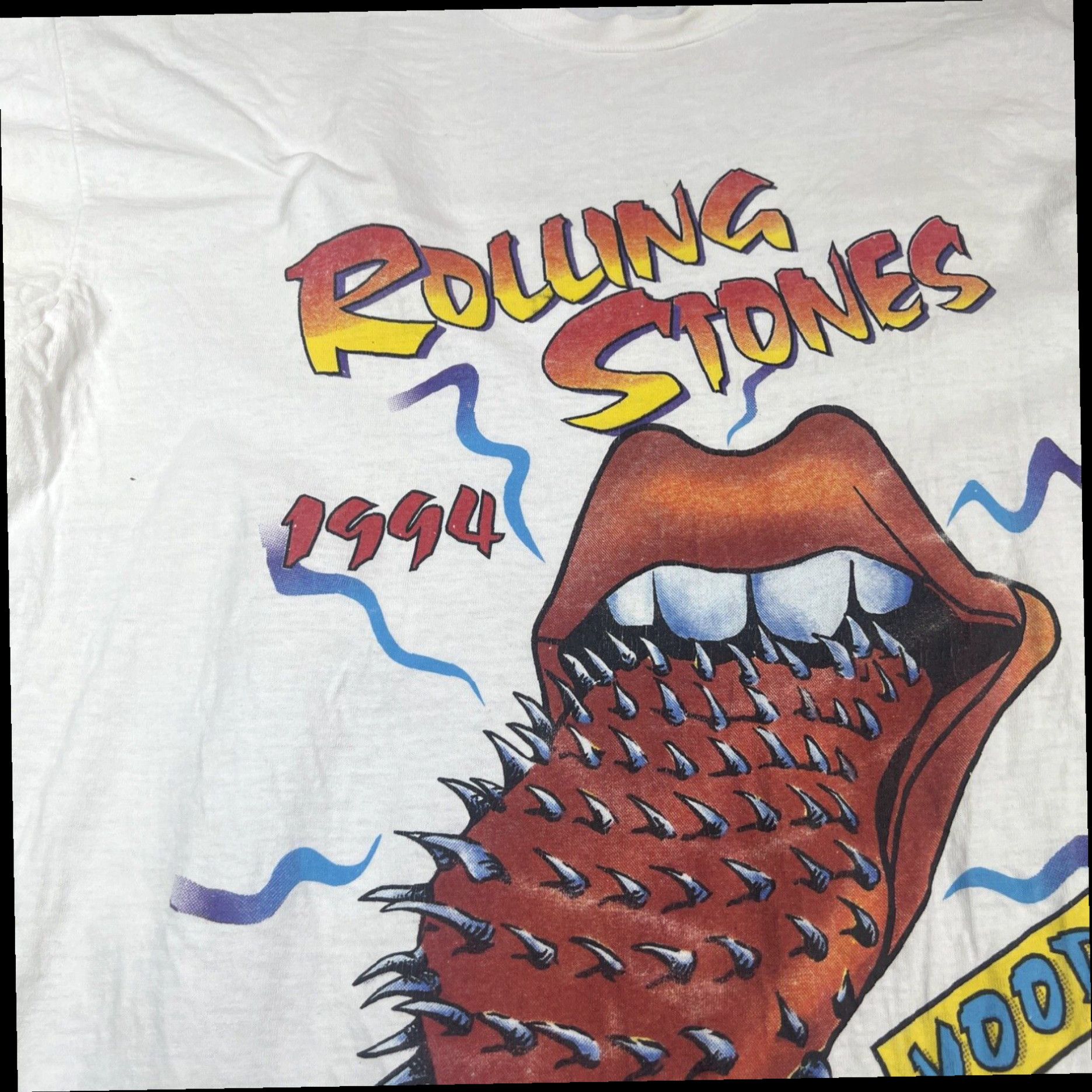Vintage Vintage Rolling Stones Voodoo Lounge Tour 94 T-Shirt Spiked Tongue Rare Print Size US XL / EU 56 / 4 - 2 Thumbnail