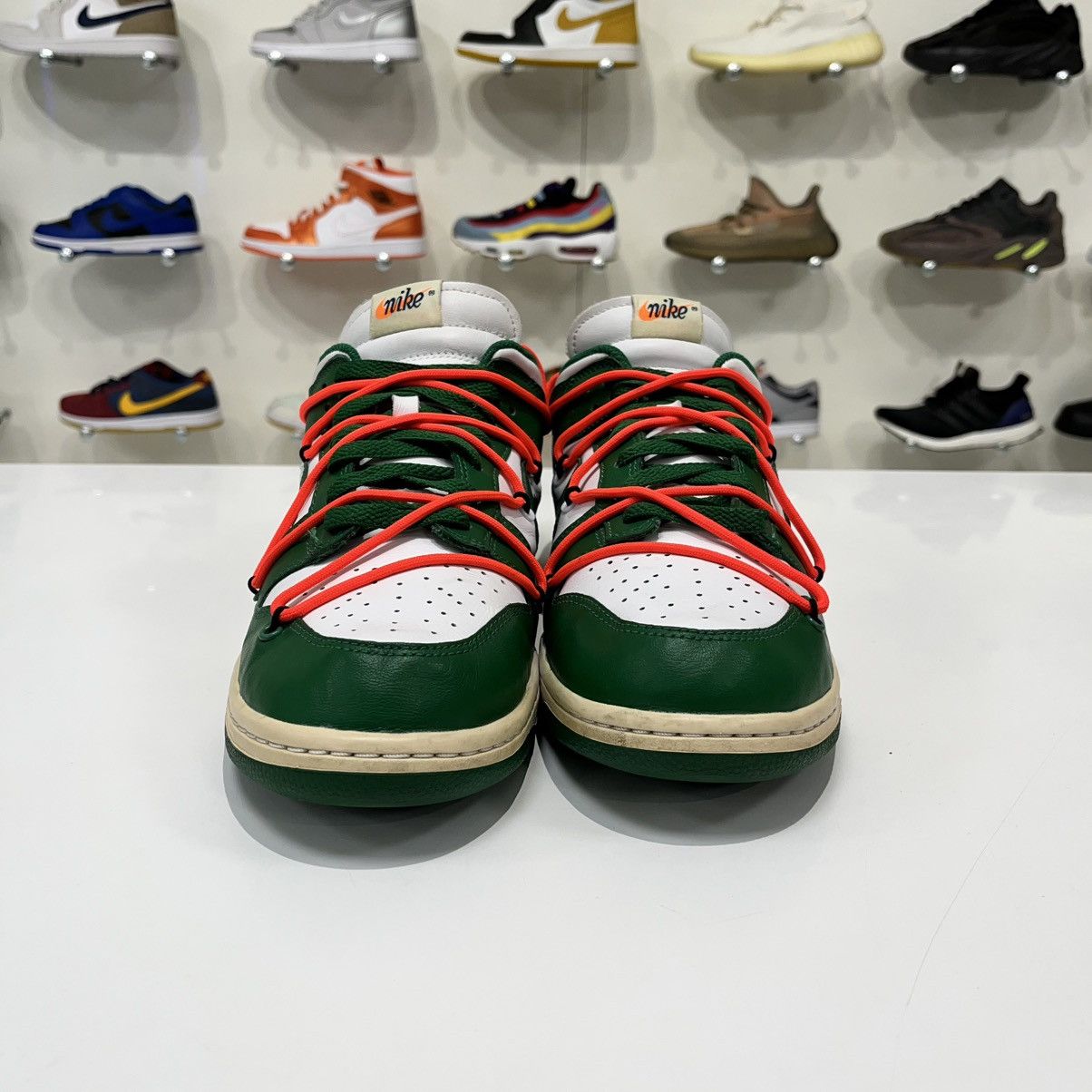 Nike × Off-White Nike Dunk Low x Off-White Pine Green Size US 10 / EU 43 - 9 Thumbnail