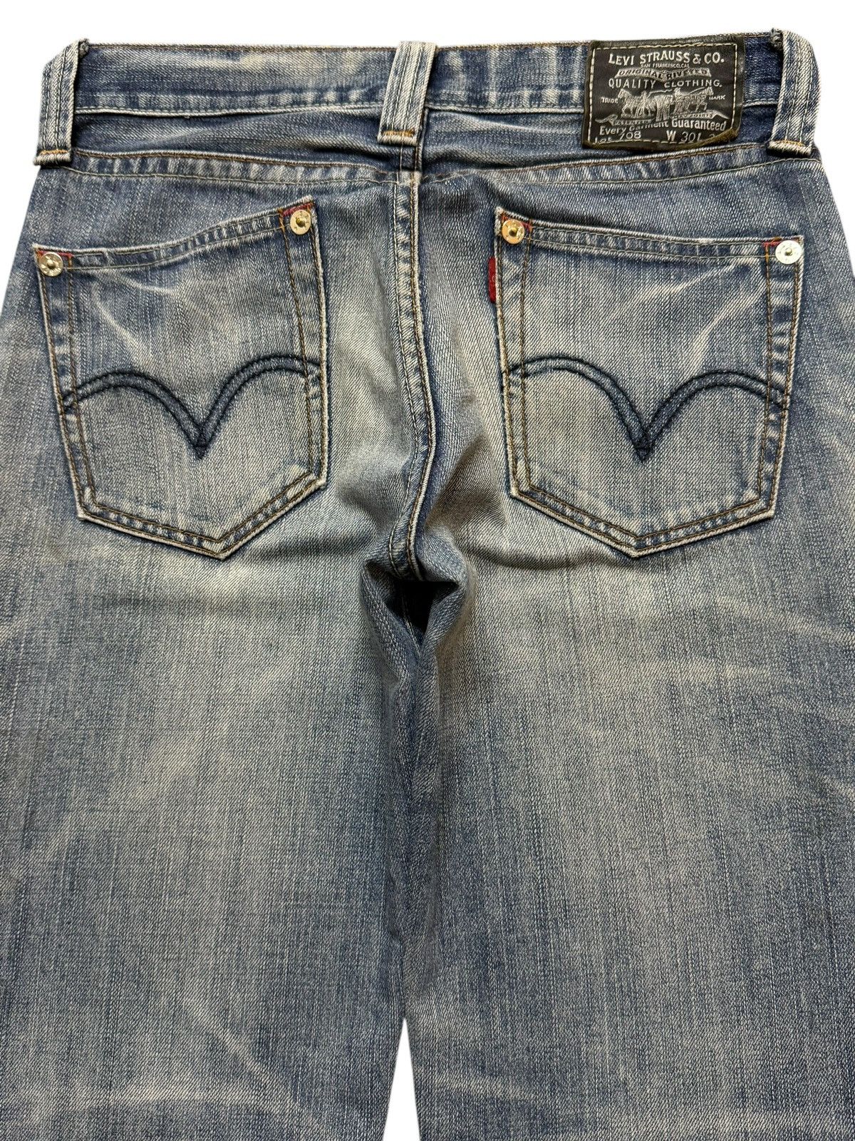 Levi's Vintage Y2K Levis 708 Faded Wash Whiskers Wide Leg Bootcut Size US 30 / EU 46 - 5 Thumbnail