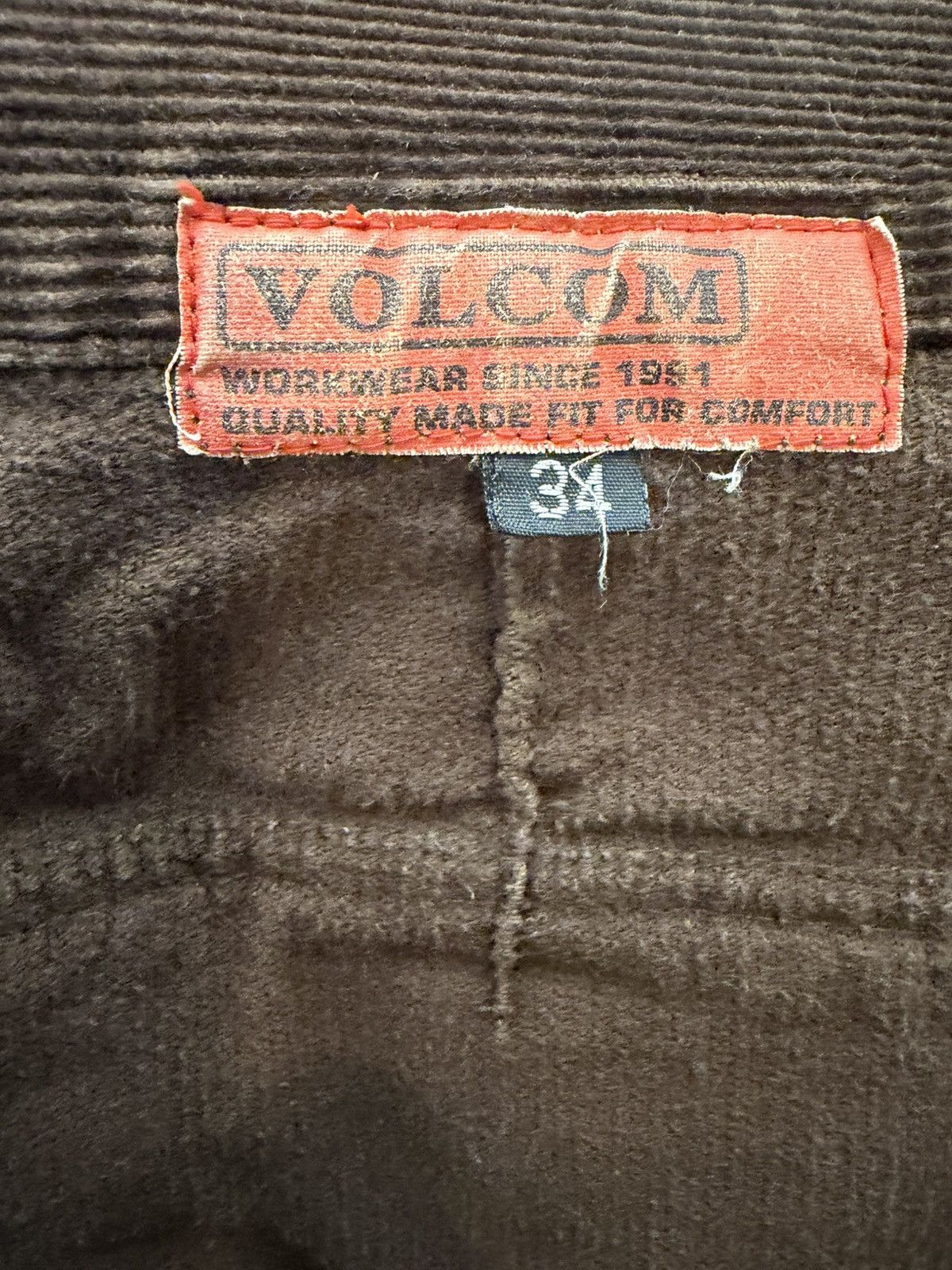 Volcom Vintage Volcom Brown Corduroy Shorts Size US 34 / EU 50 - 4 Thumbnail