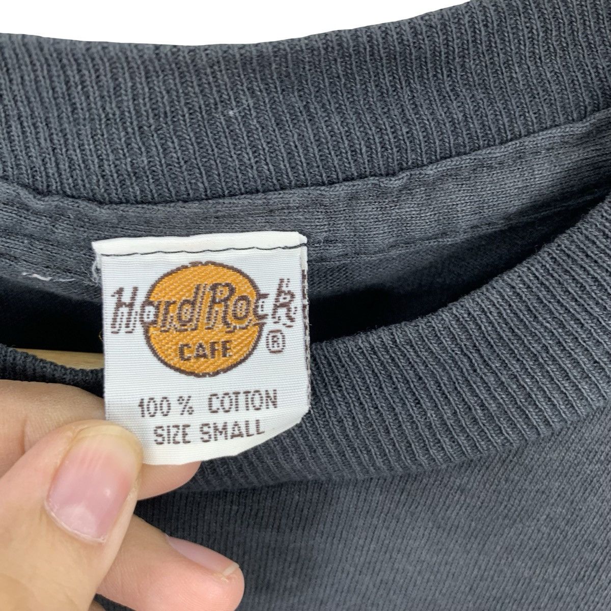 Hard Rock Cafe Vintage 90s HARD ROCK CAFE London Globe Collection Tee Size US S / EU 44-46 / 1 - 7 Thumbnail