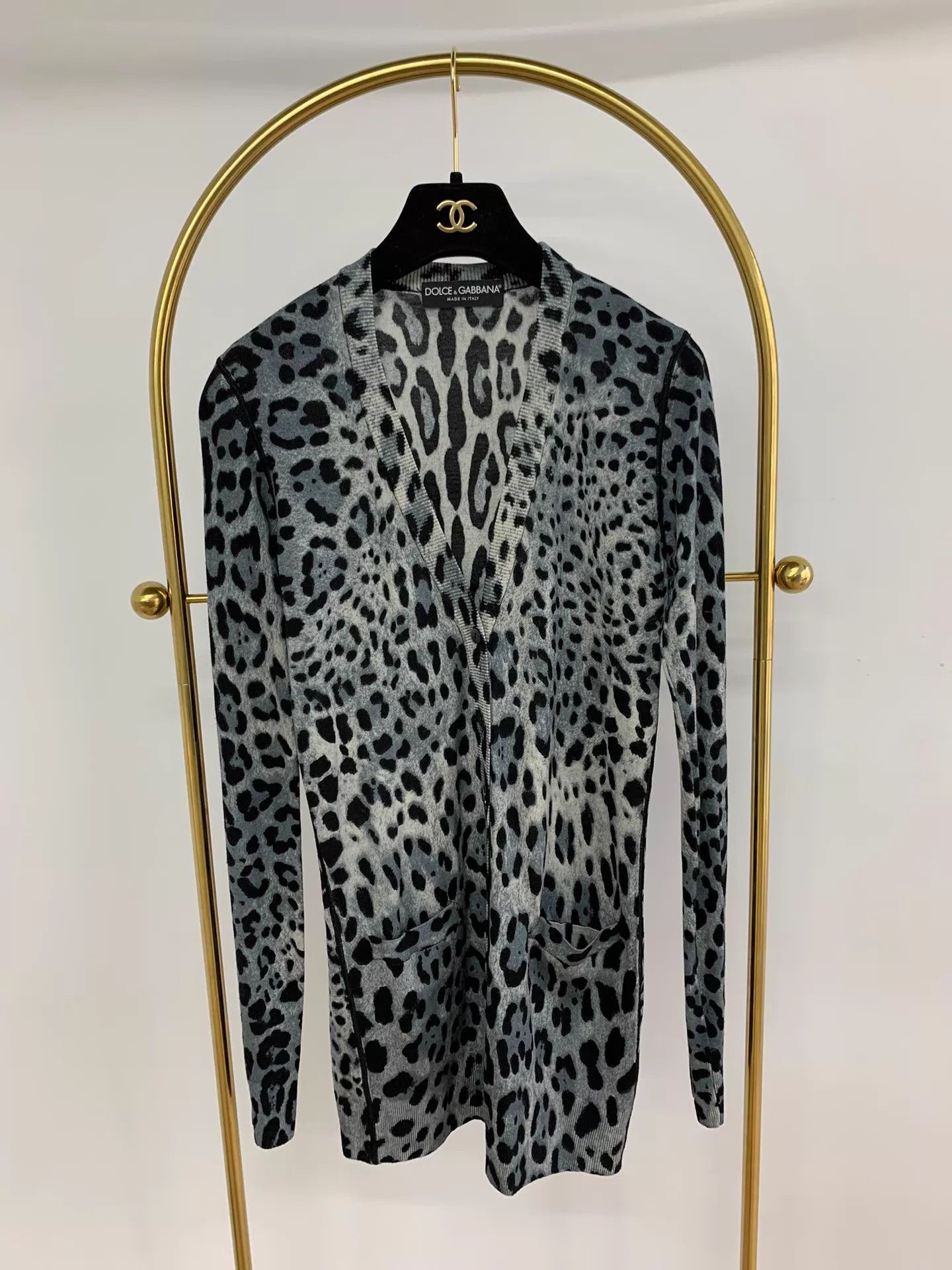 Dolce & Gabbana Dolce&Gabbana Green Leopard Print Knit Cardigan 42 New Size M / US 6-8 / IT 42-44 - 1 Thumbnail