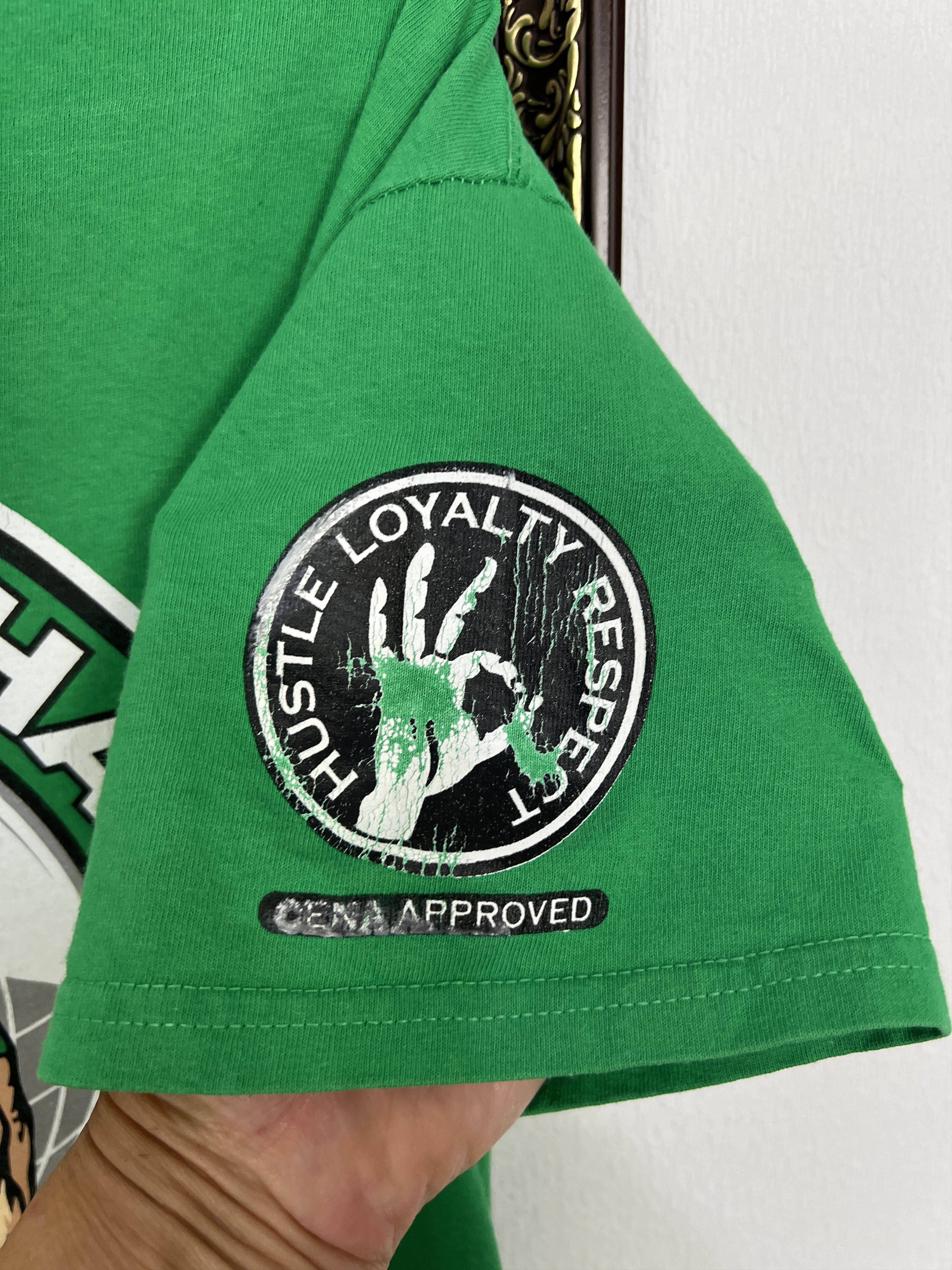 Gildan WWE John Cena Never Give Up Shirt Salut Tee Over Print Size US M / EU 48-50 / 2 - 4 Thumbnail