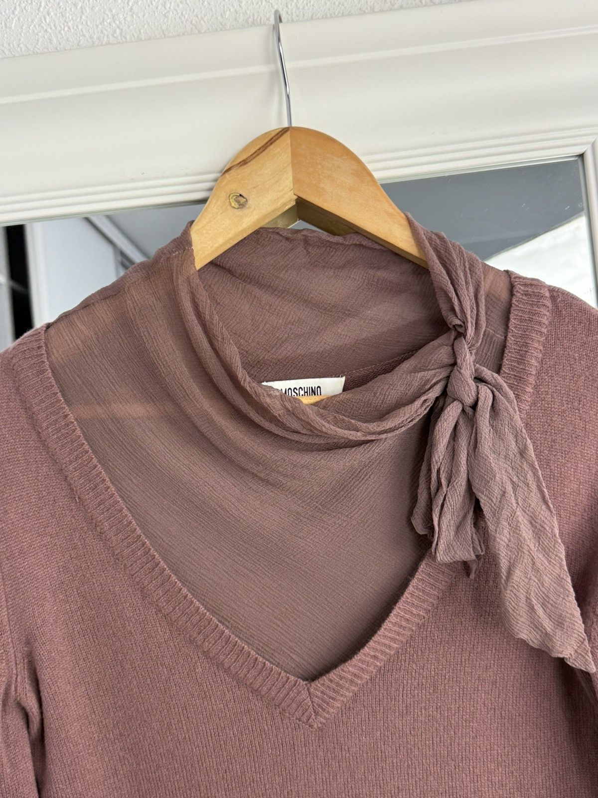 Moschino Moschino Blouses Sweater Moschino Wool Size: 40(6) Size M / US 6-8 / IT 42-44 - 5 Thumbnail
