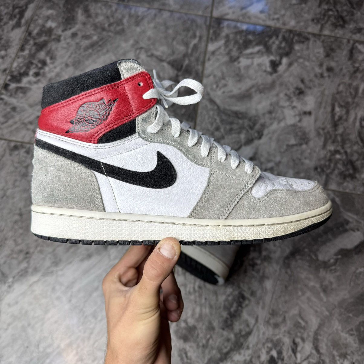Jordan Brand × Nike Air Jordan 1 smoke grey high Size US 10 / EU 43 - 2 Thumbnail