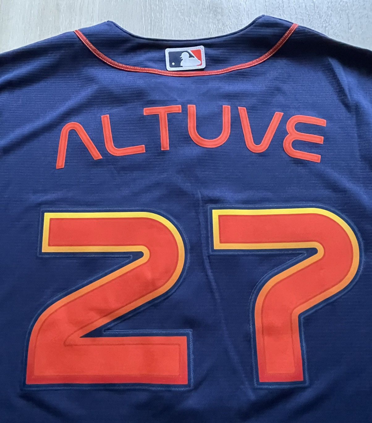 Nike NWT Nike Jose Altuve Houston Astros Space City Connect Sz L Size US L / EU 52-54 / 3 - 5 Thumbnail