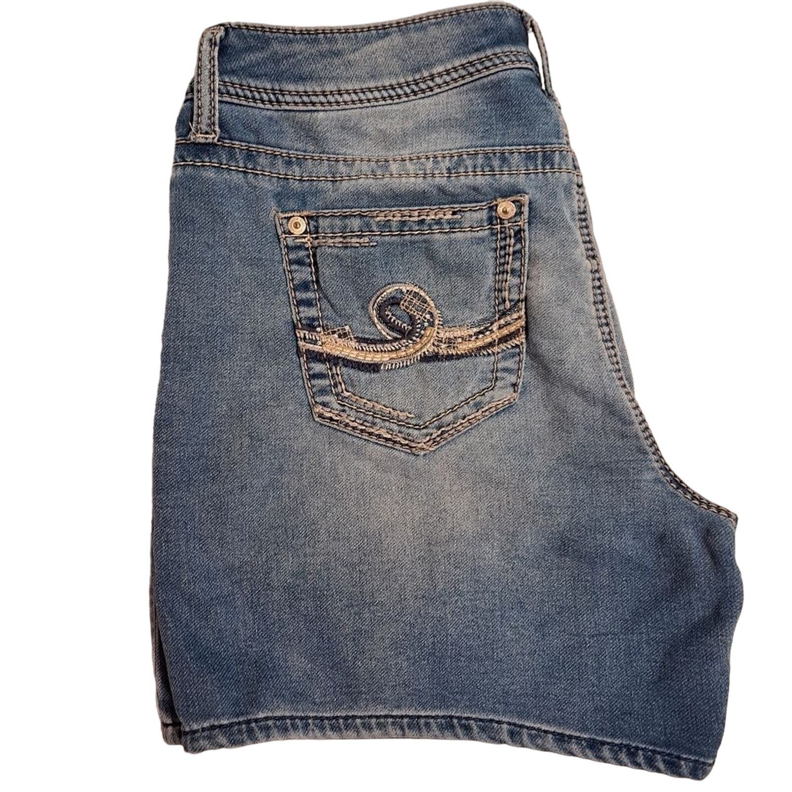Other Seven 7 denim jeans shorts embroidered back pockets size 10 Size 32" / US 10 / IT 46 - 10 Thumbnail