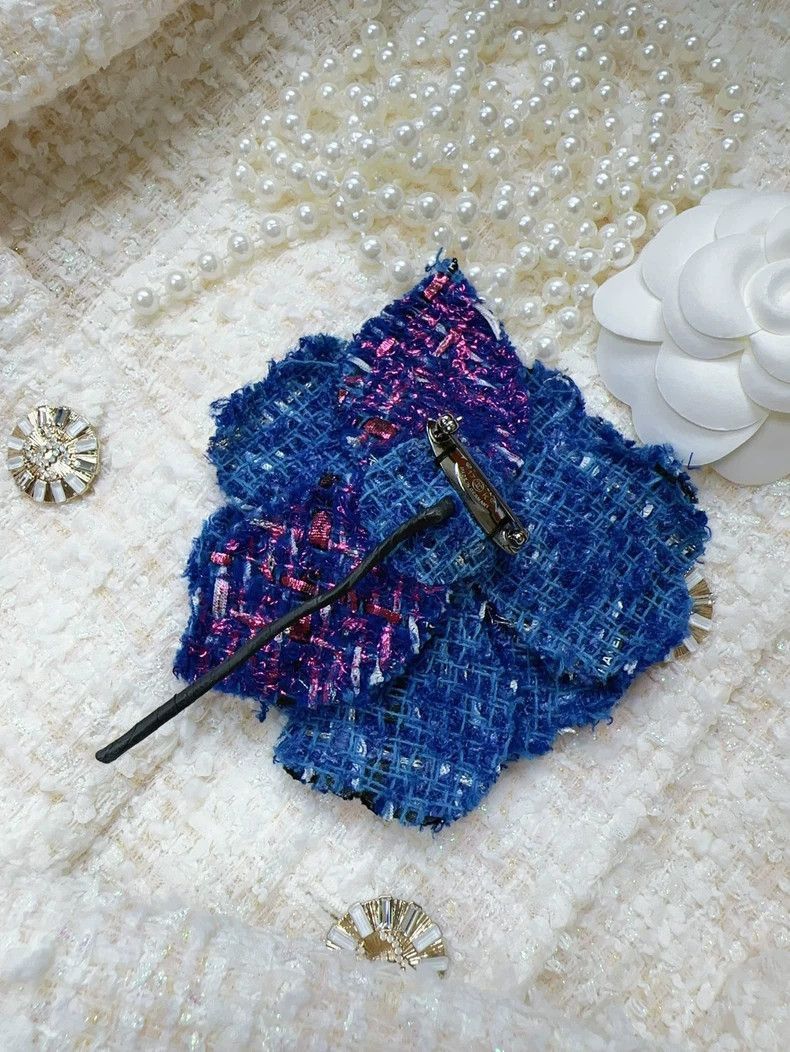 Chanel Chanel 17k Blue Camellia Brooch Size ONE SIZE - 3 Thumbnail