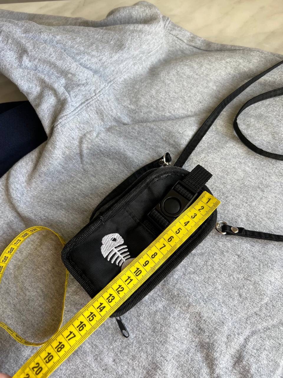 Hook-Ups 90s Vintage Fishbone Skate Crossbody Retro Bag Rare USA Y2K Size ONE SIZE - 13 Thumbnail