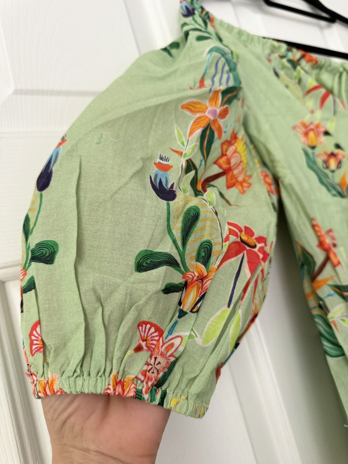 Farm Rio Farm Rio Off-The-Shoulder Tiered Floral Maxi Dress, Size M Size M / US 6-8 / IT 42-44 - 8 Thumbnail