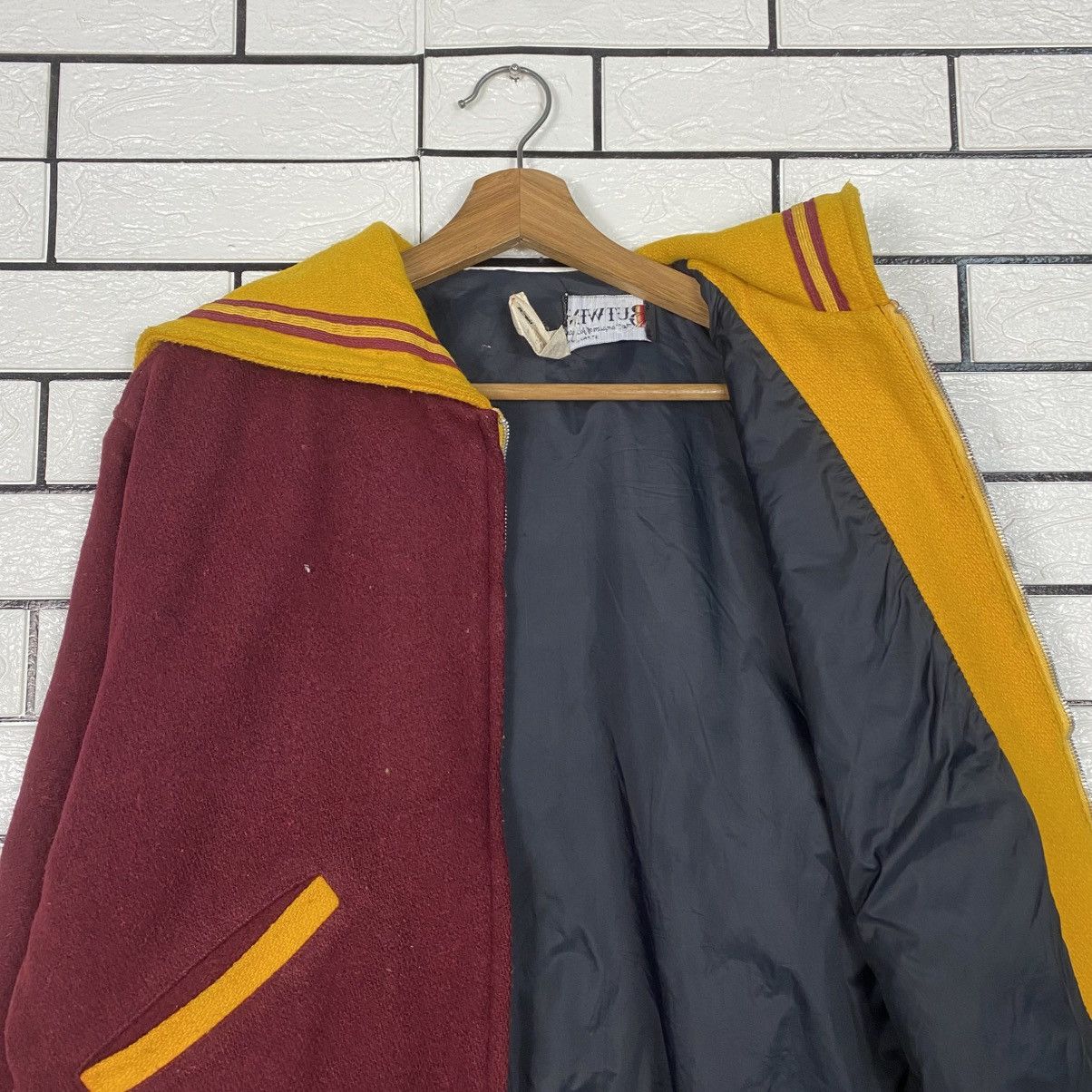 Vintage Vintage Wool Bomber Jacket Butwins St Paul Big Logo Size US M / EU 48-50 / 2 - 14 Thumbnail