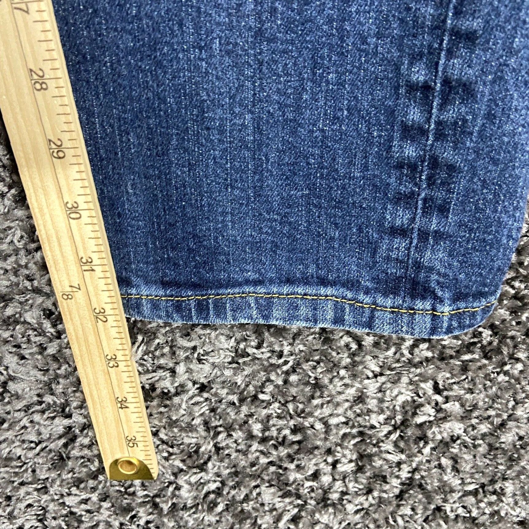 Tommy Bahama VINTAGE Tommy Bahama Blue Straight Jeans Men's 38x32 Regular Mens Size US 38 / EU 54 - 7 Thumbnail