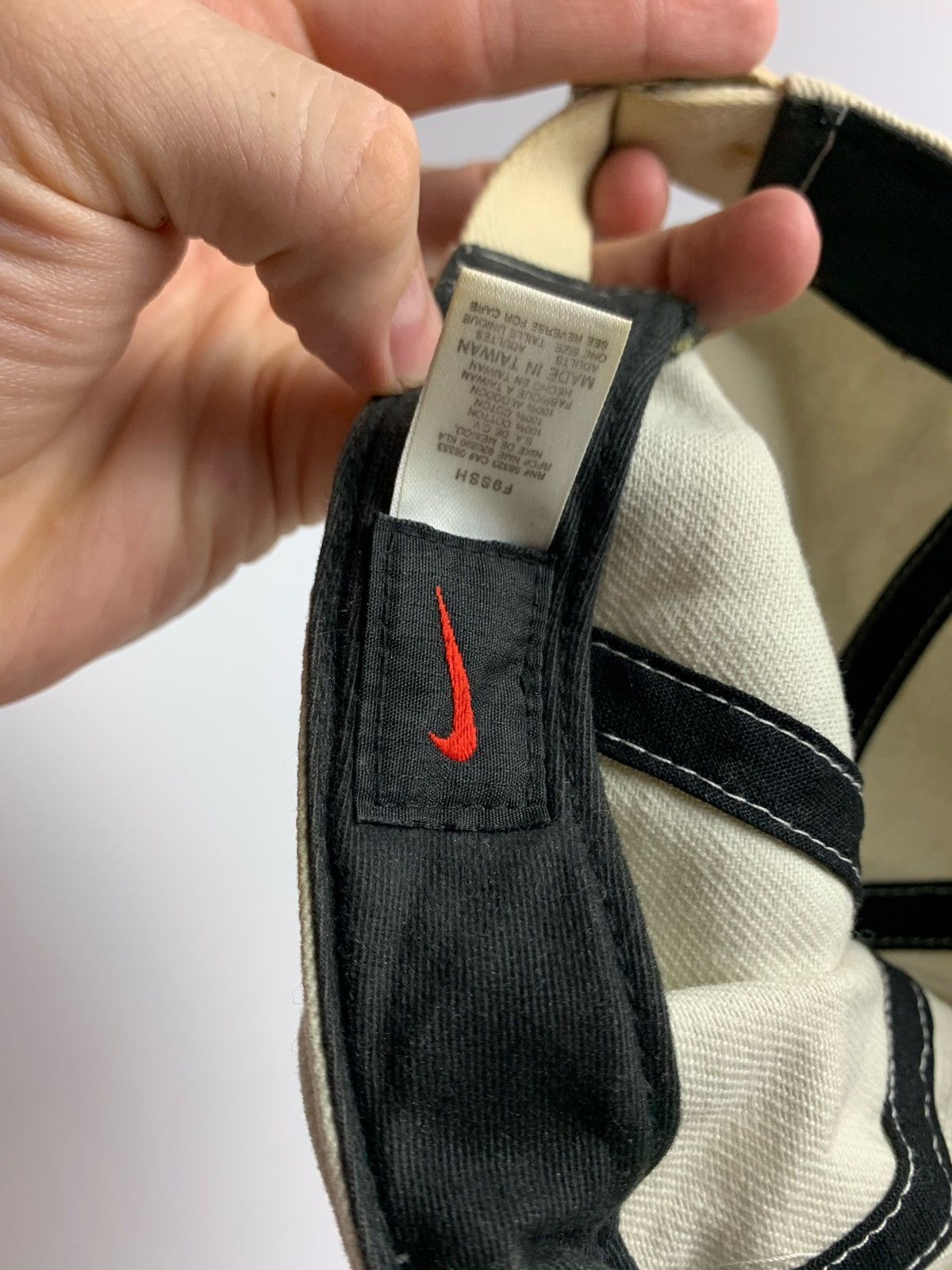 Vintage Nike vintage cap hat big logo Size ONE SIZE - 7 Thumbnail