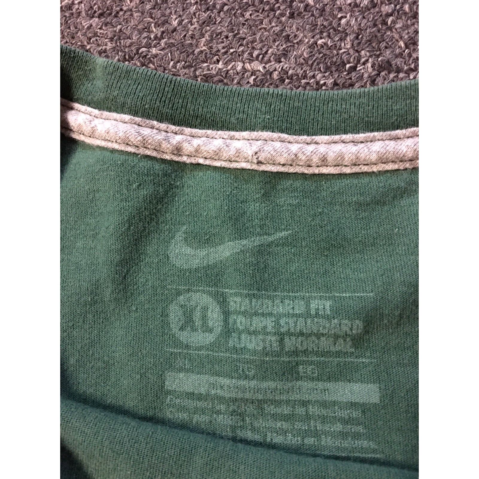 Nike Nike Big Swoosh Shirt XL Green Basketball Hip Hop 90s Vintage Mens Shirt Size US XL / EU 56 / 4 - 4 Thumbnail