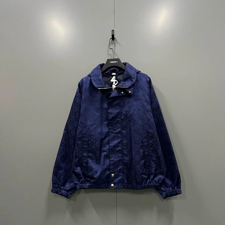 Gucci Gucci Blue dark pattern old flower full-print coat 2501-Nex Size US S / EU 44-46 / 1 - 1 Thumbnail