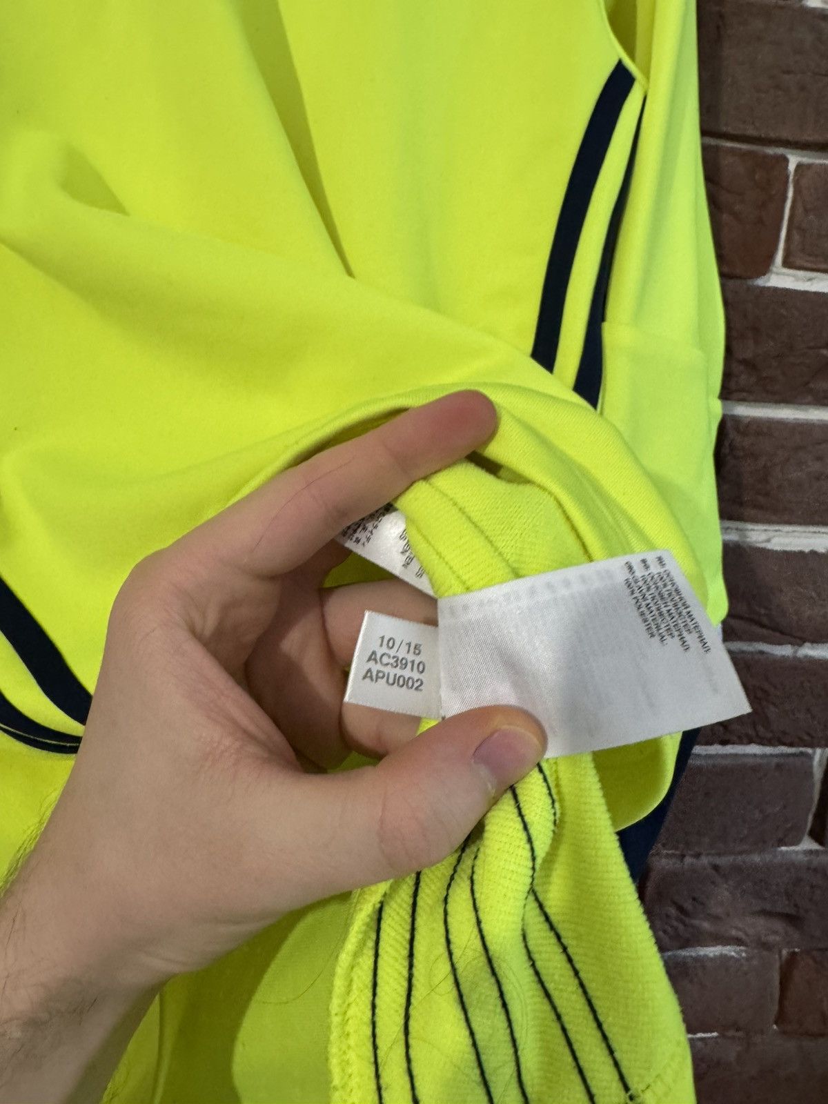 Adidas Rare 2015 Adidas Sweden Team S Neon Jersey Soccer Kit Long Size US S / EU 44-46 / 1 - 10 Thumbnail