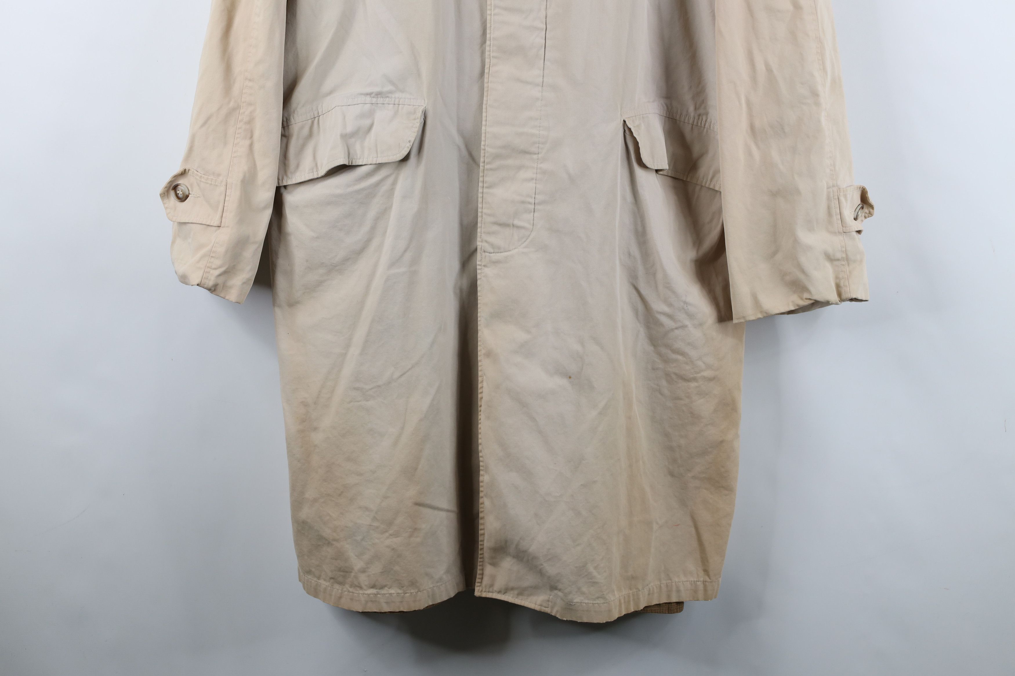 Vintage Vintage 60s 70s Streetwear Trench Coat Rain Jacket Beige Tan Size US L / EU 52-54 / 3 - 3 Thumbnail