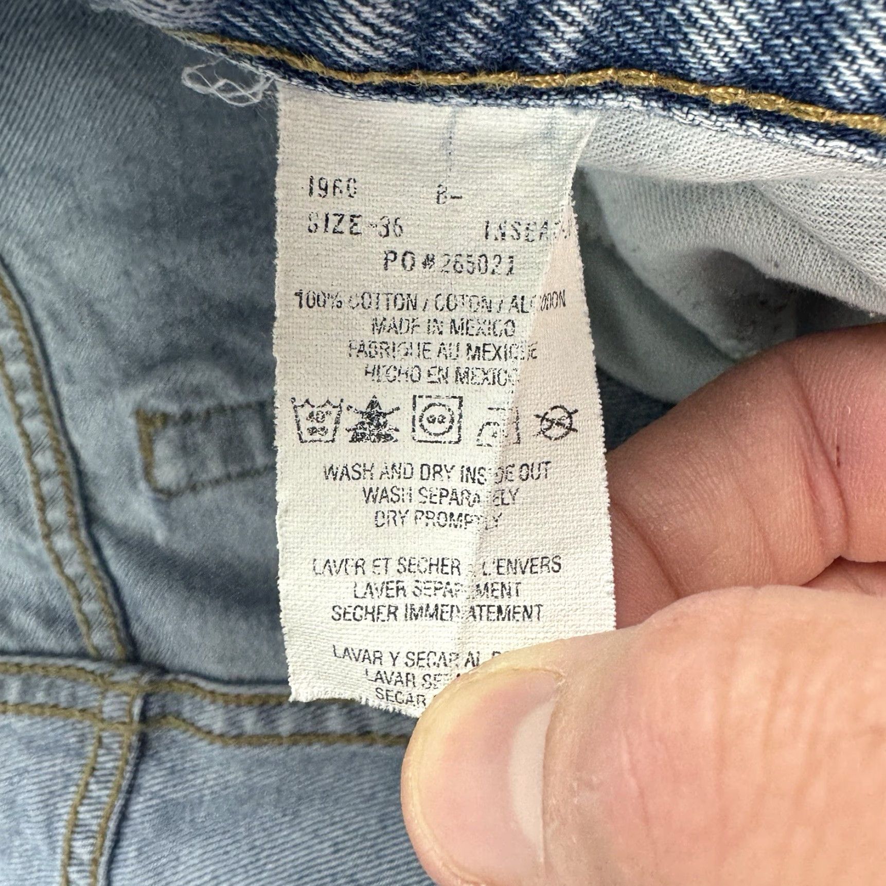 Tommy Hilfiger VINTAGE Tommy Hilfiger Jeans Adult 36x30 Blue Grunge Y2K 90s Hipster Punk Straight Jeans Mens Size US 36 / EU 52 - 7 Thumbnail