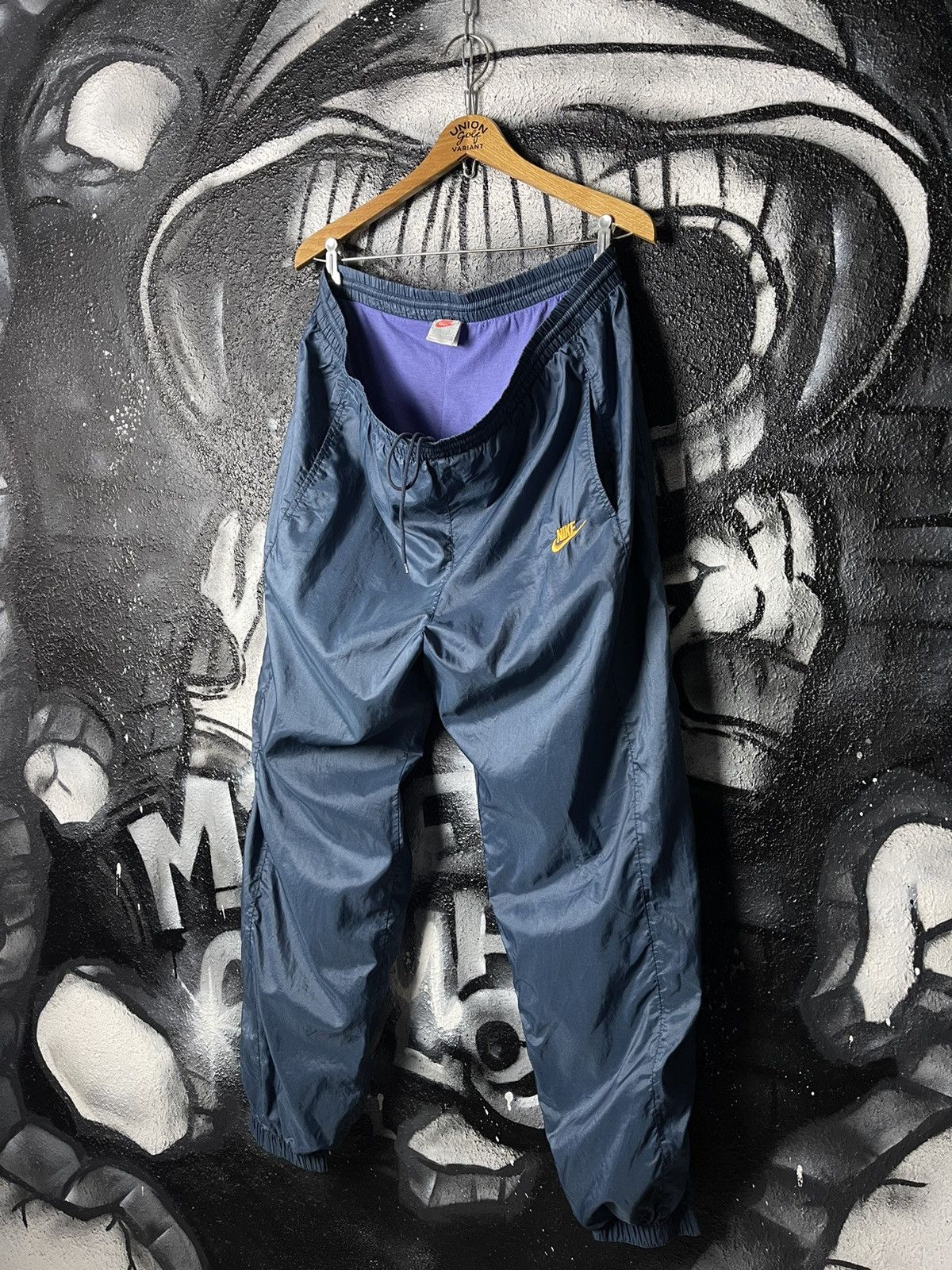 Nike × Vintage Nike Vintage Nylon Pants 90s Size US 36 / EU 52 - 1 Thumbnail