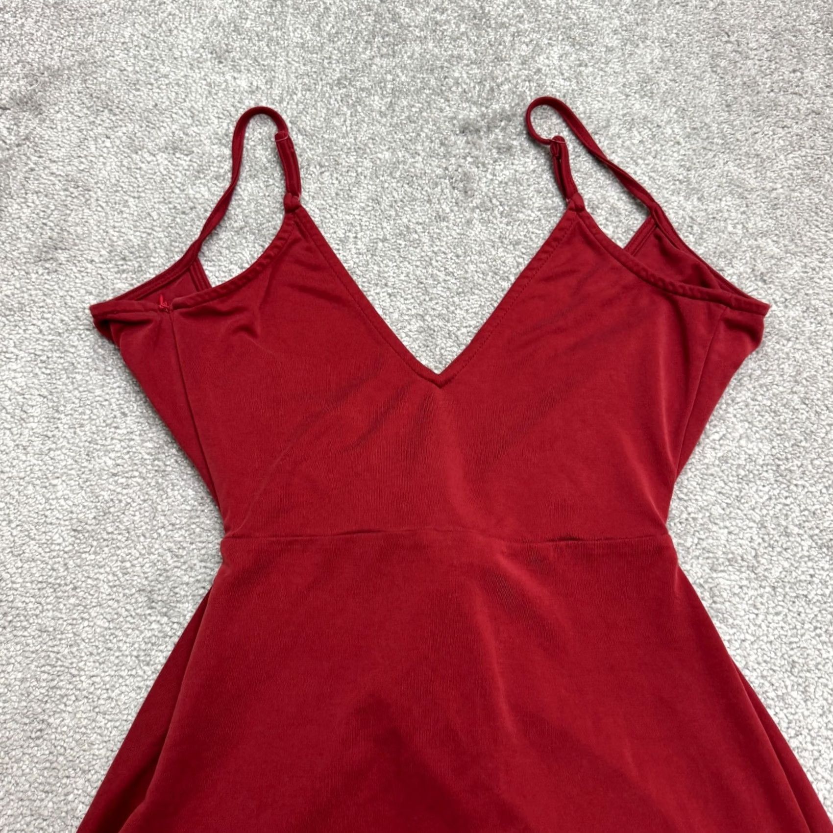 Twisted X Tobi Mini Dress Womens Small Red Twisted Front A-Line Spaghetti Strap V-Neck Size S / US 4 / IT 40 - 3 Thumbnail