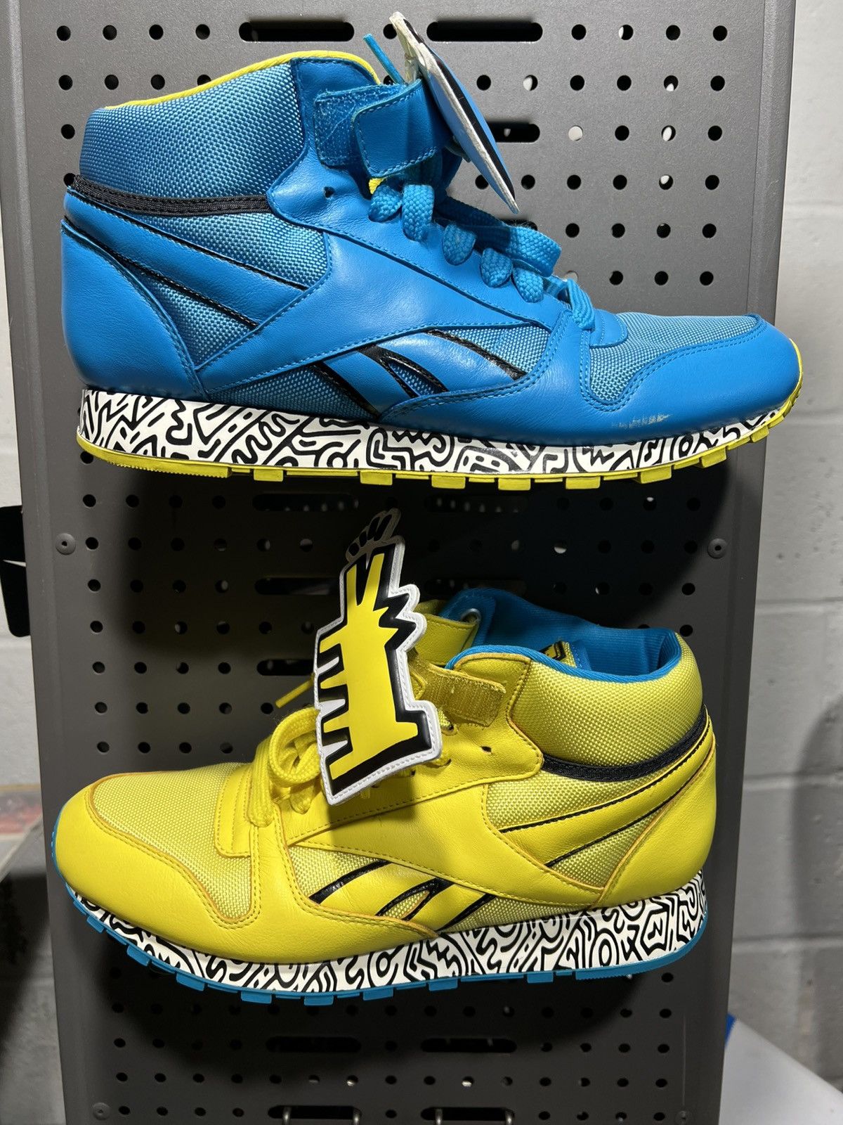 Reebok Reebok X Keith Haring Size US 9 / EU 42 - 1 Thumbnail