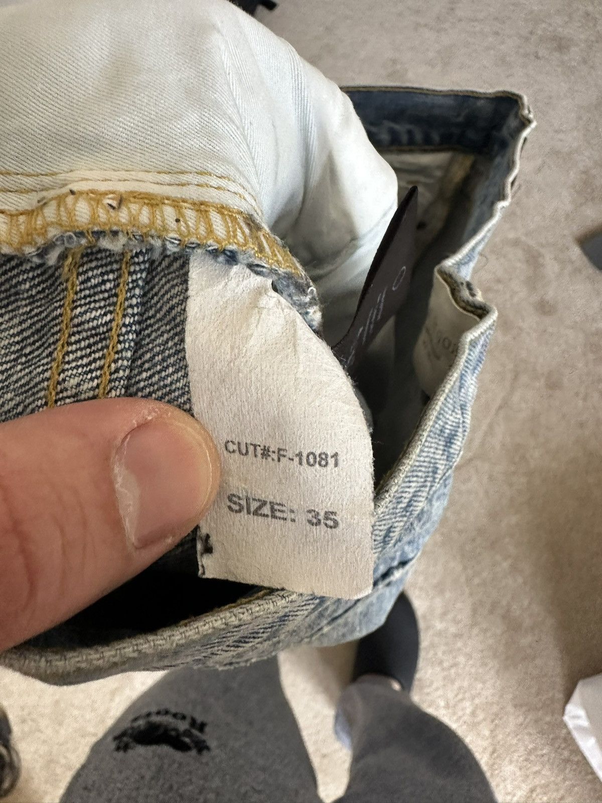 Fear of God Fourth Collection Second Batch Indigo Jeans Size US 35 - 11 Thumbnail