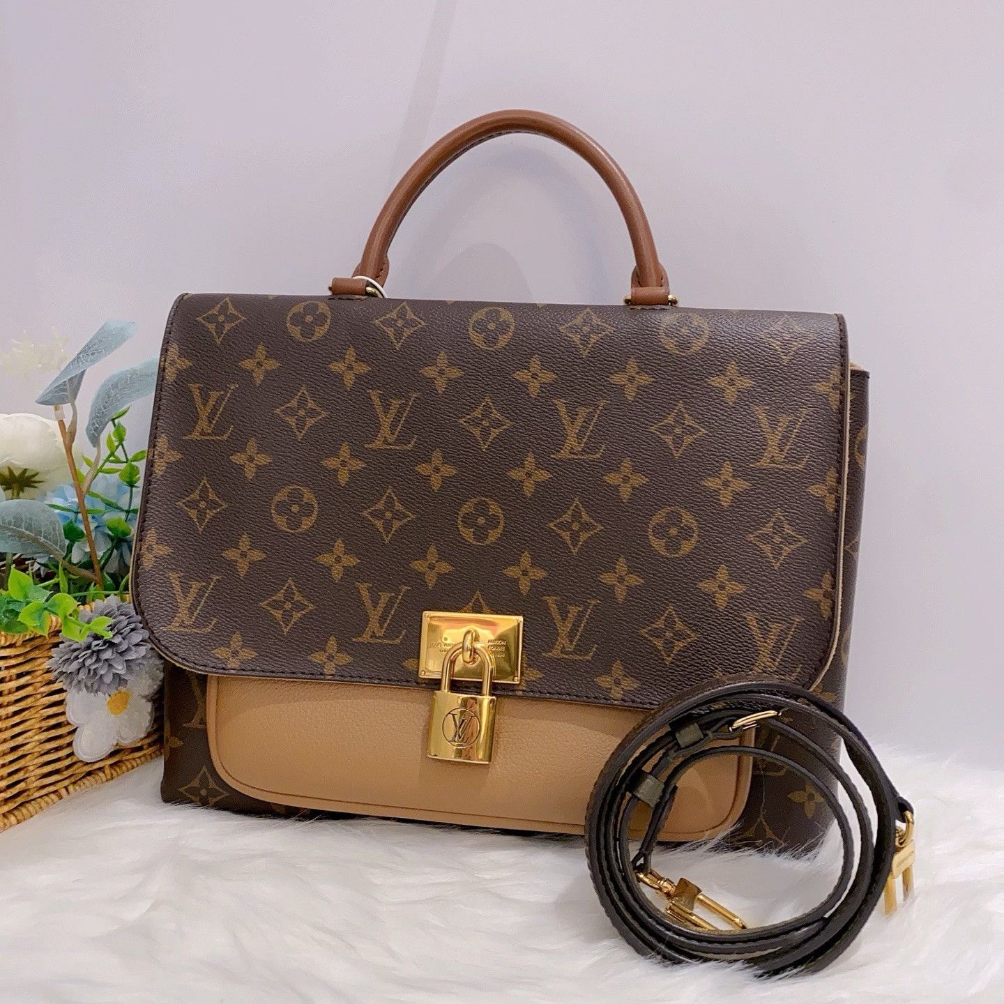 Louis Vuitton Pre-loved Bag Very good condition Size ONE SIZE - 1 Thumbnail