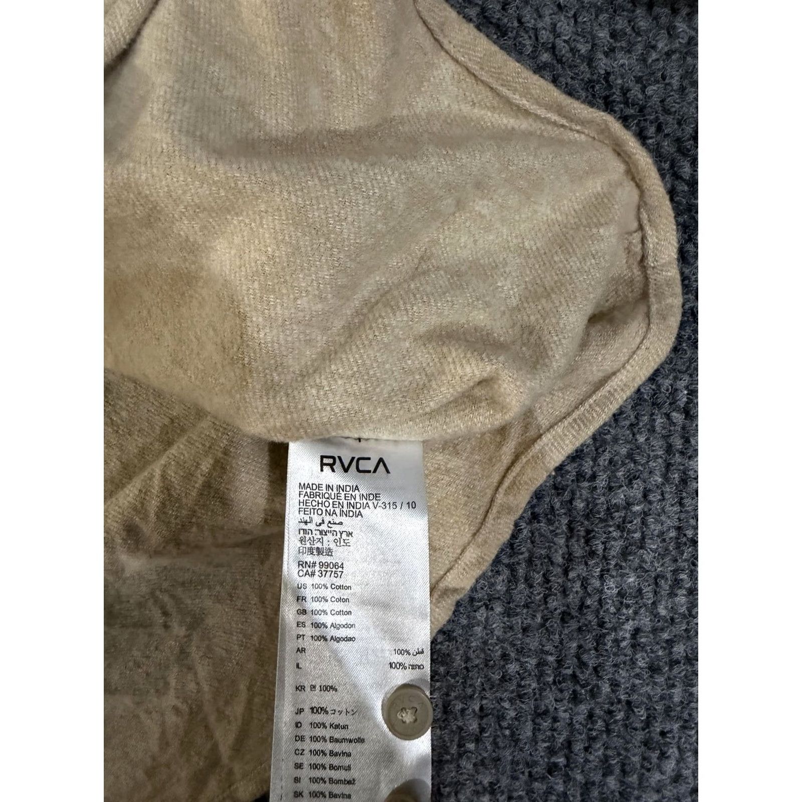 RVCA RVCA Shirt Mens M Beige Solid Regular Fit Long Sleeve Button Front Casual Size US M / EU 48-50 / 2 - 6 Thumbnail