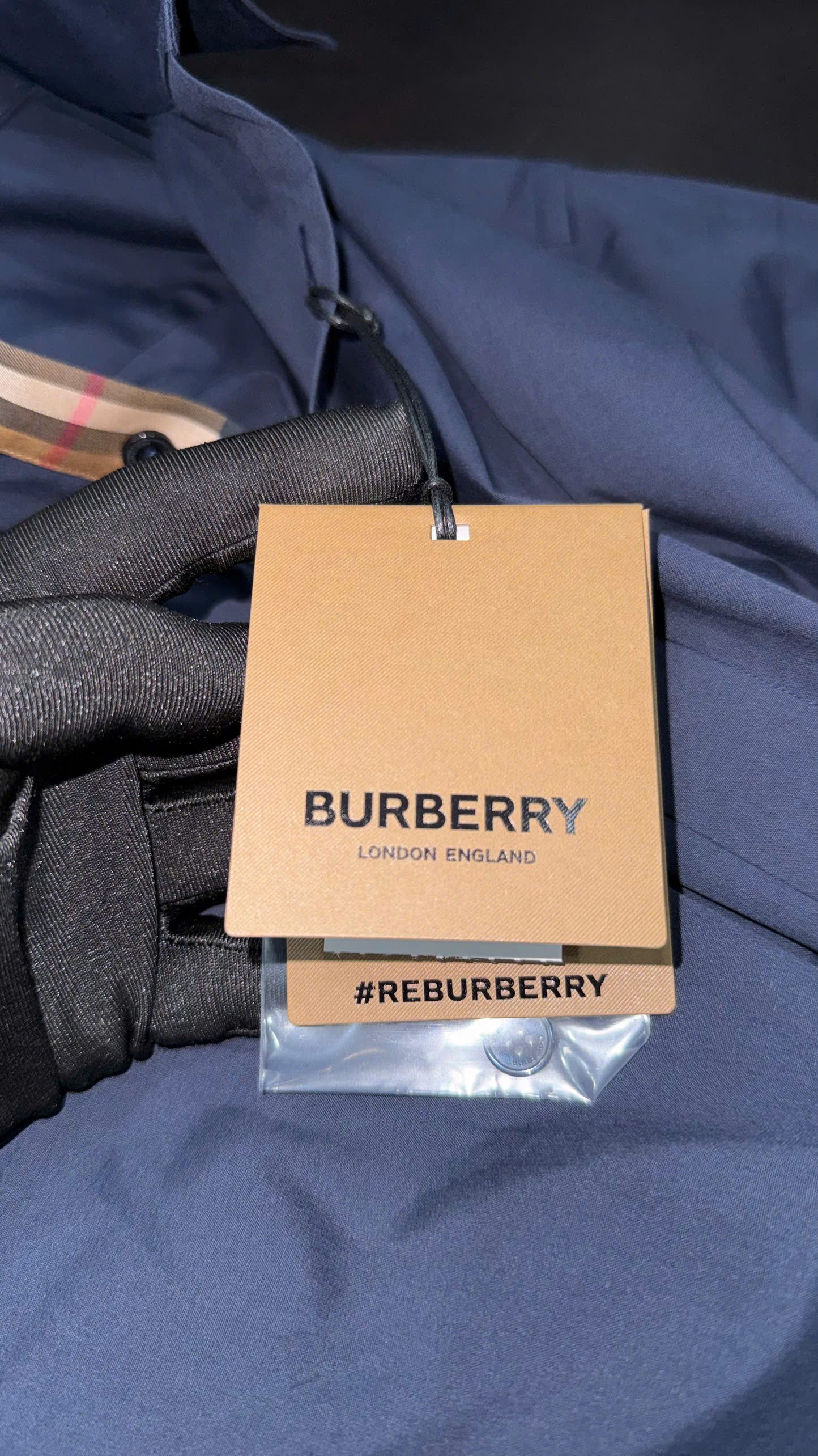 Burberry BURBERRY SHIRT Size US M / EU 48-50 / 2 - 5 Thumbnail