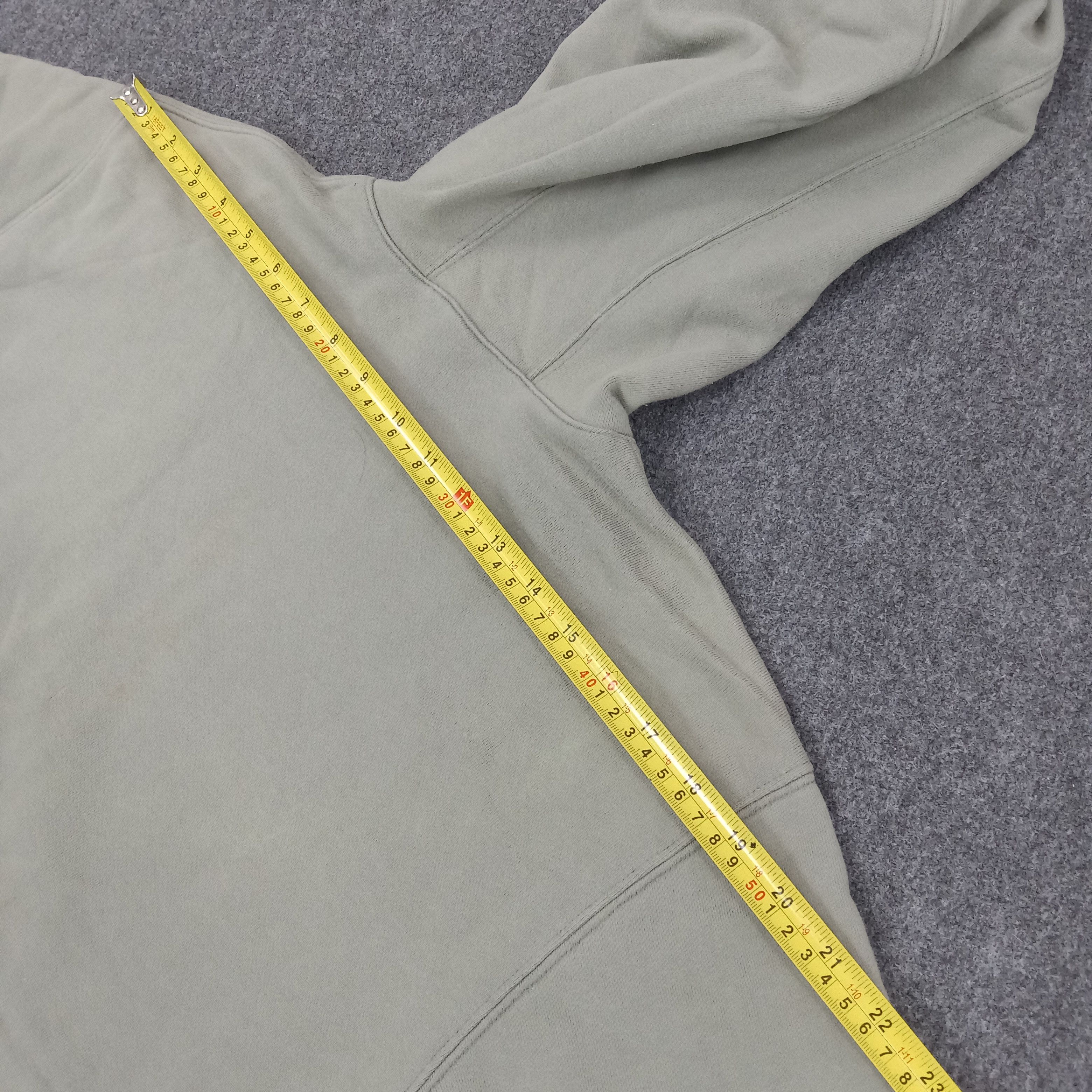 Nike × Vintage Nike Small Swoosh Sport Style Hoodies Size US L / EU 52-54 / 3 - 5 Thumbnail