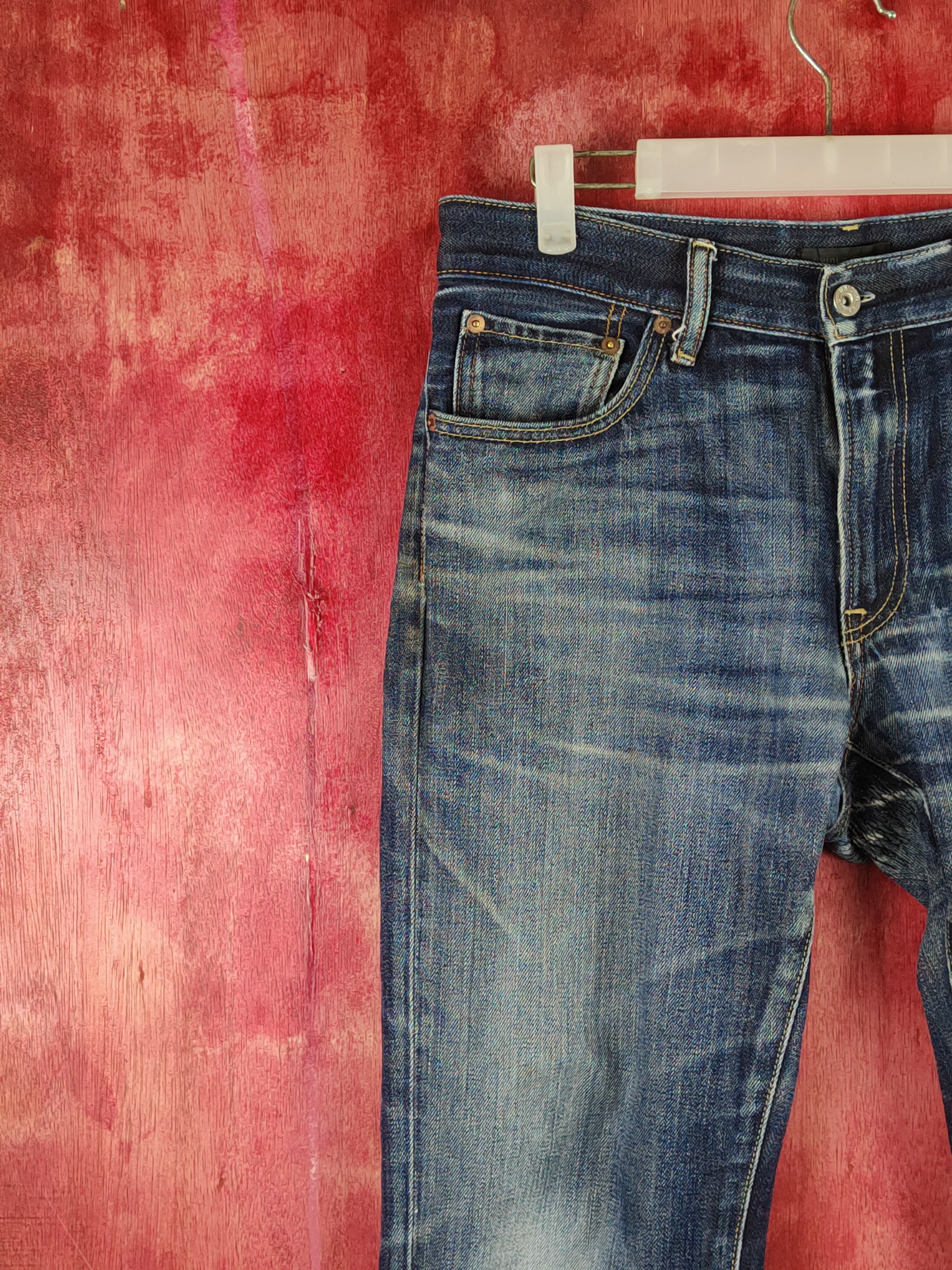 Japanese Brand Uniqlo Dark Blue Faded distressed ripped Denim #S1620 Size US 31 - 4 Thumbnail