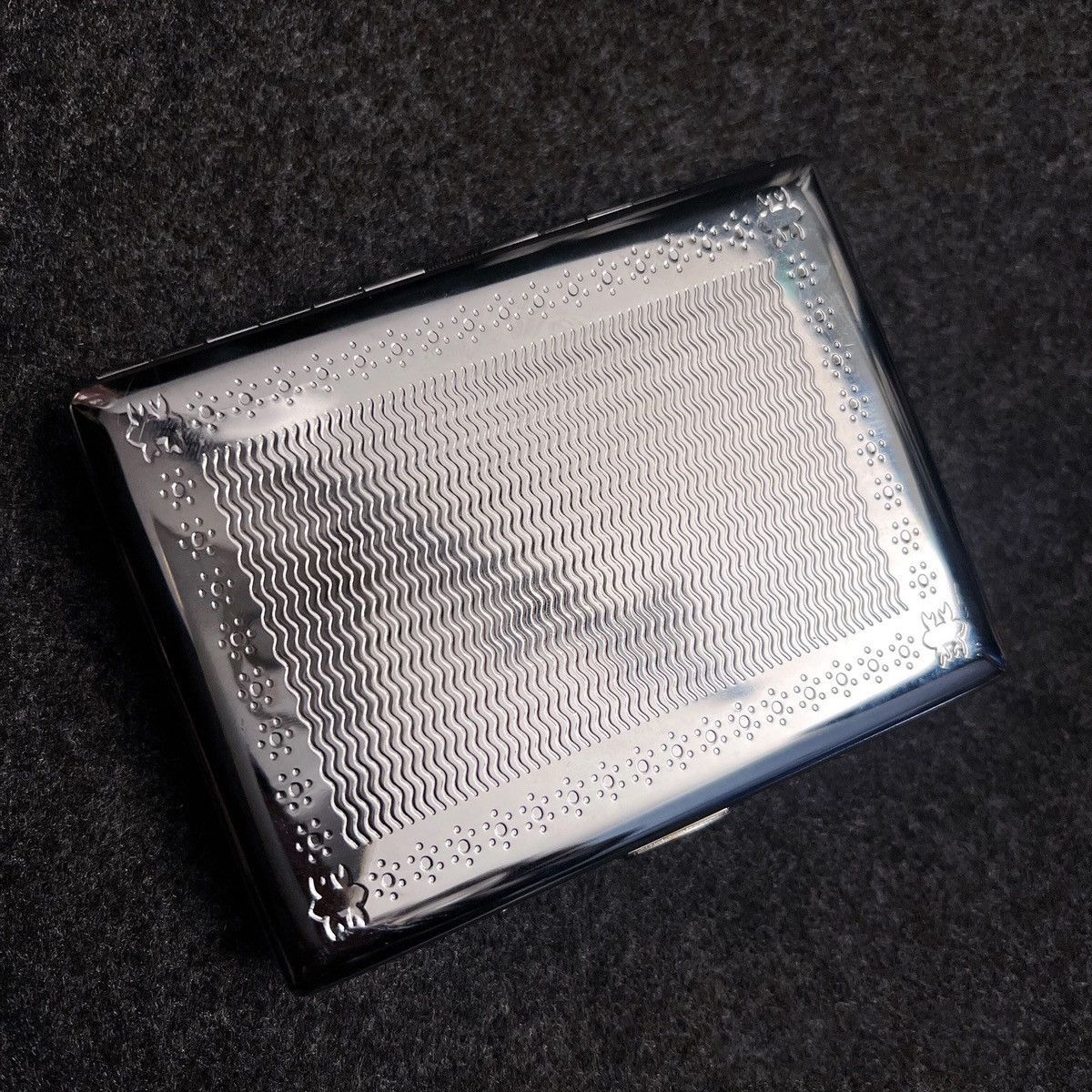 Japanese Brand Dark Style Thick Smoking Cigarette Box Case Size ONE SIZE - 5 Thumbnail