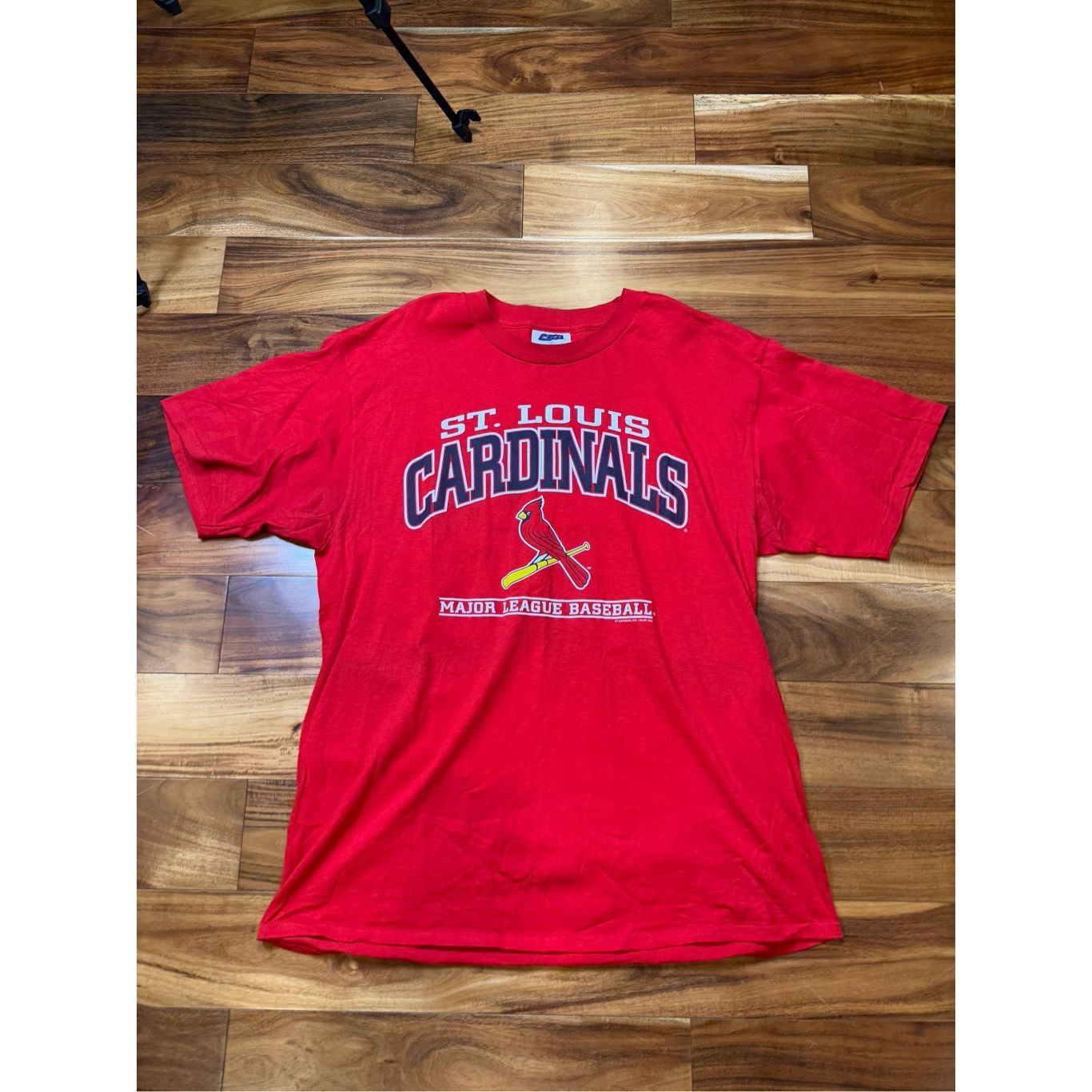 Vintage Size XL - St Louis Cardinals Y2K 2000 Red Sports Baseball CSA Tshirt Size US XL / EU 56 / 4 - 1 Thumbnail