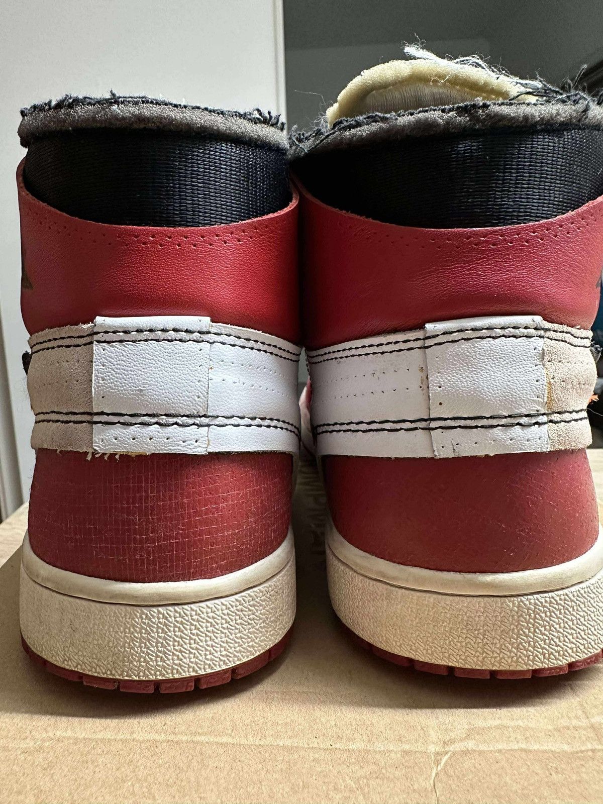 Jordan Brand × Off-White Jordan 1 x Off White Chicago Size US 7 / EU 40 - 5 Thumbnail