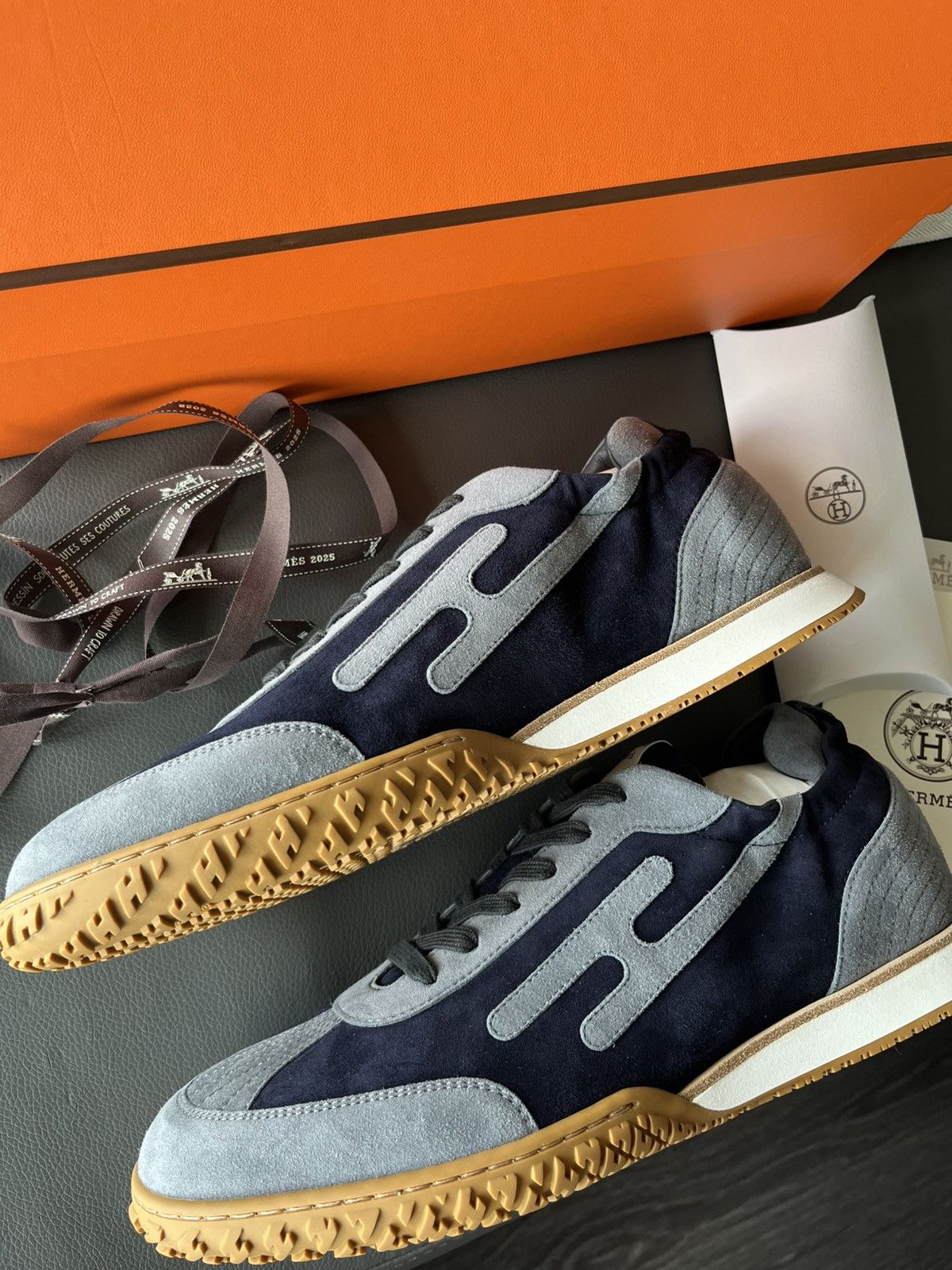 Hermes Runway Hermes Jet Sneaker Brand New Full Set Size US 10.5 / EU 43-44 - 1 Thumbnail