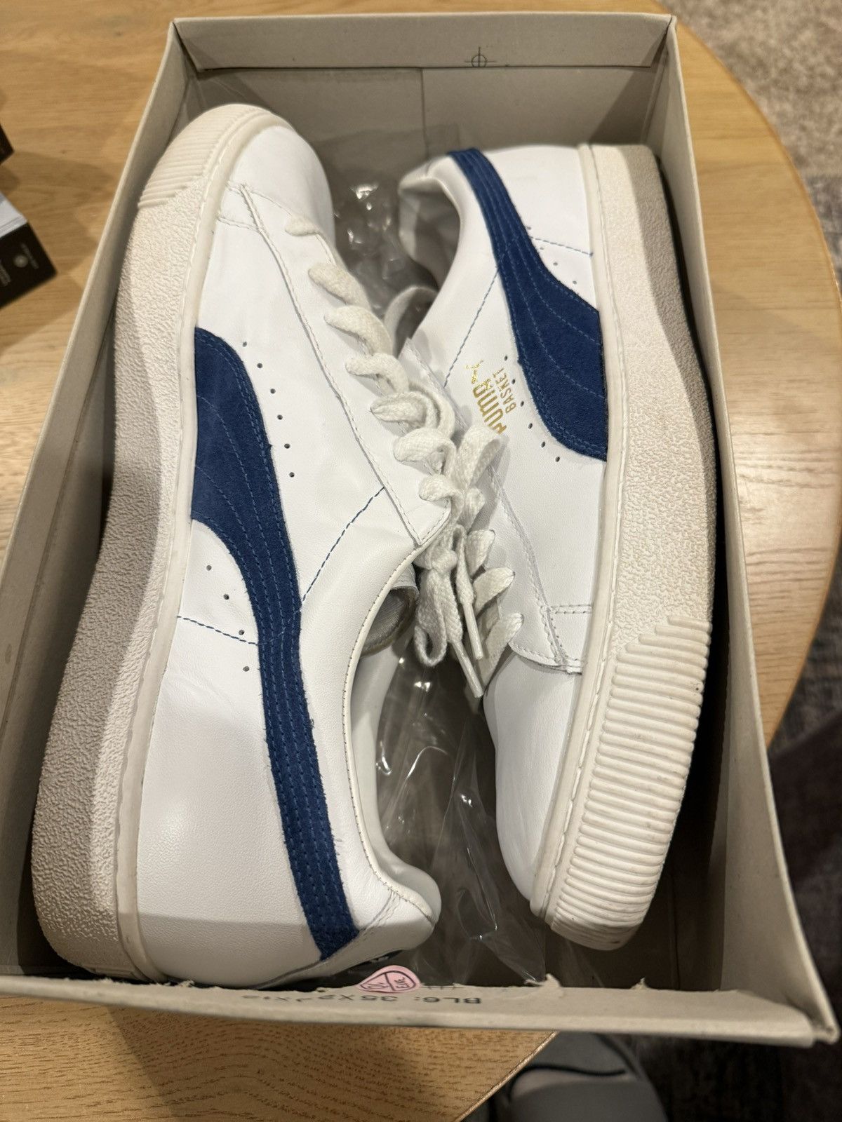 Puma Vintage 2003 Puma Basket White/Blue mens size 13 Size US 13 / EU 46 - 3 Thumbnail