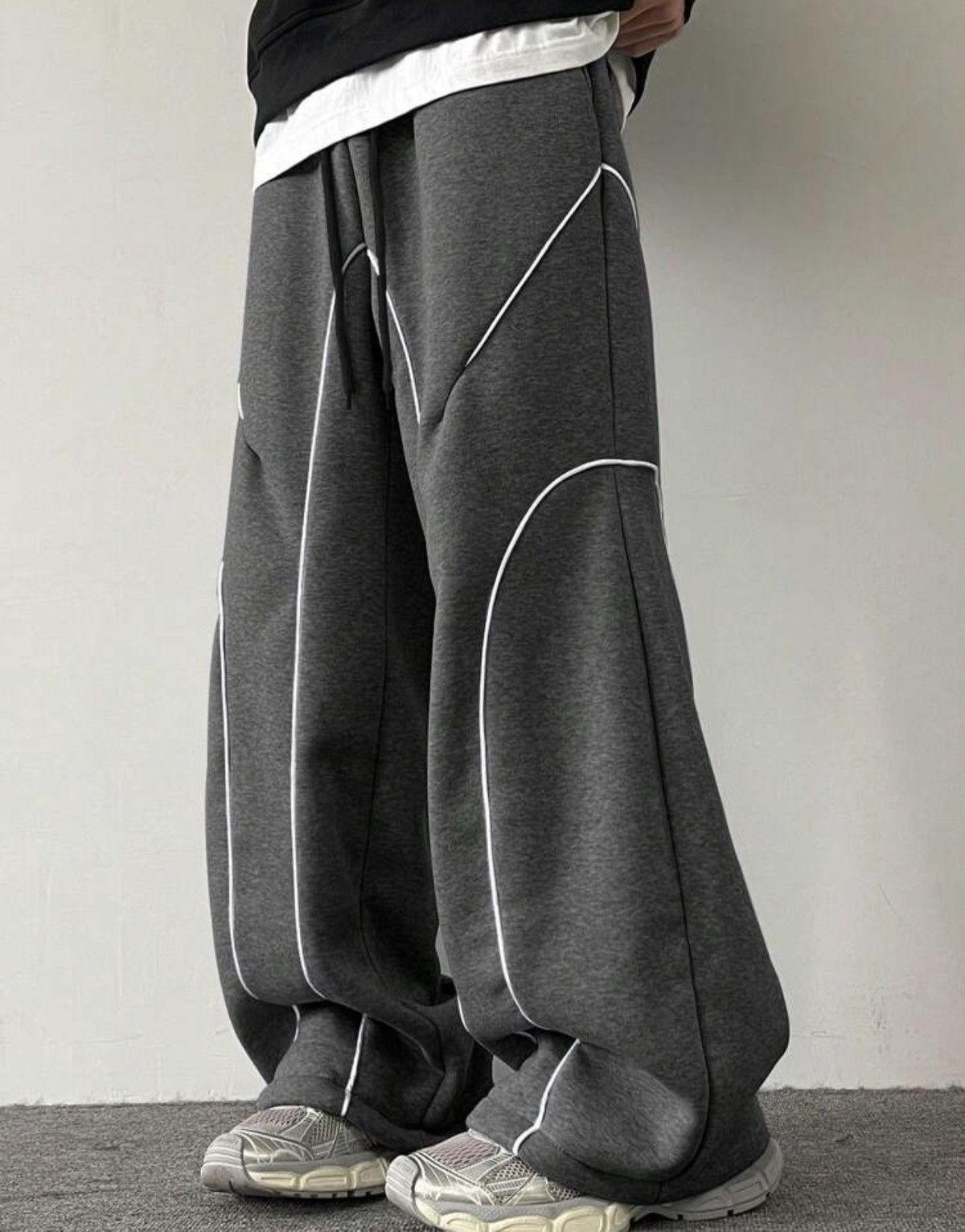 Japanese Brand ULTRA Baggy Curved Piping Sweatpants - Cyberpunk Streetwear Size US 29 - 5 Thumbnail