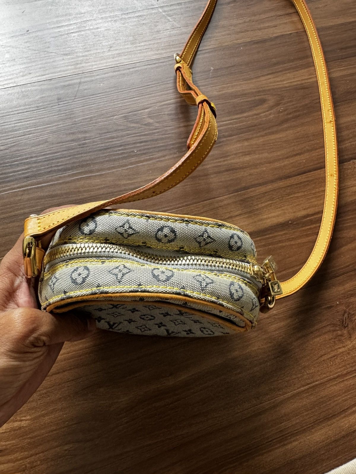 Louis Vuitton Louis Vuitton Blue Monogram Mini Lin Jeanne PM shoulder bag Size ONE SIZE - 5 Thumbnail